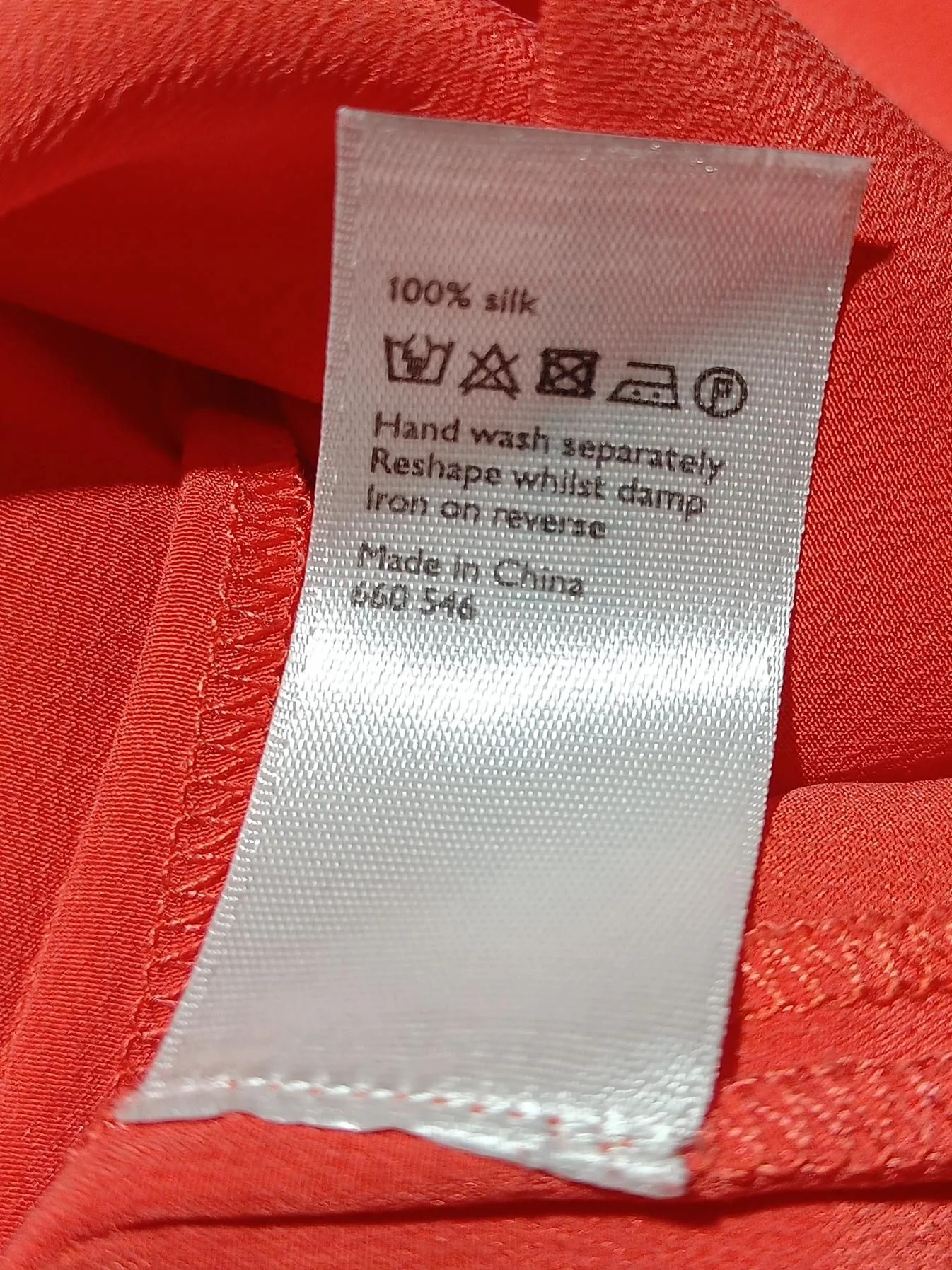 John Lewis Women's Blouse UK 8 Red 100% Silk Long Sleeve Round Neck Basic - Image 6