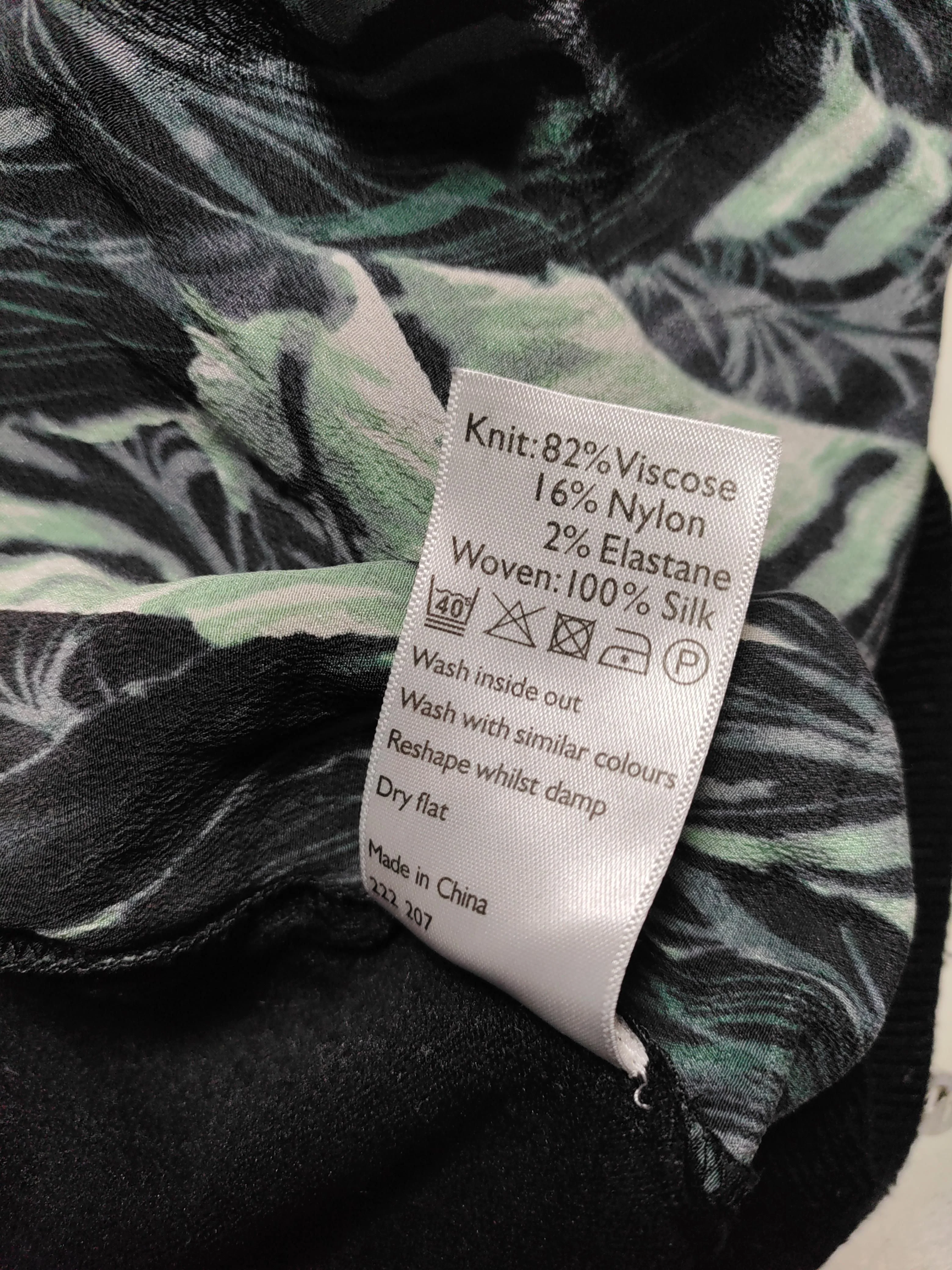 John Lewis Women's Cardigan M Multi Viscose with Nylon, Elastane, Silk Cardigan - Image 6