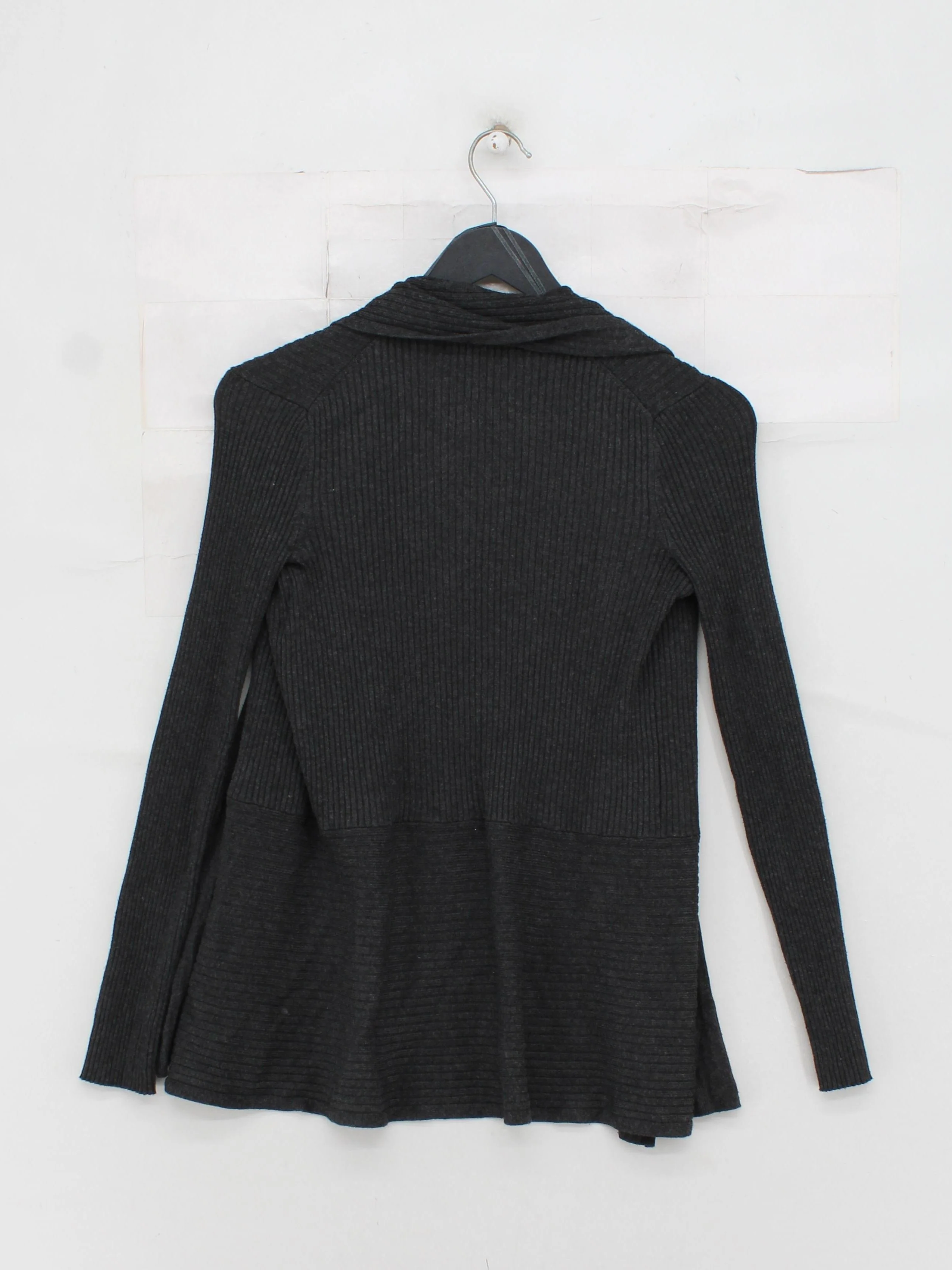 John Lewis Women's Cardigan UK 8 Grey Viscose with Nylon V-Neck Cardigan - Image 2