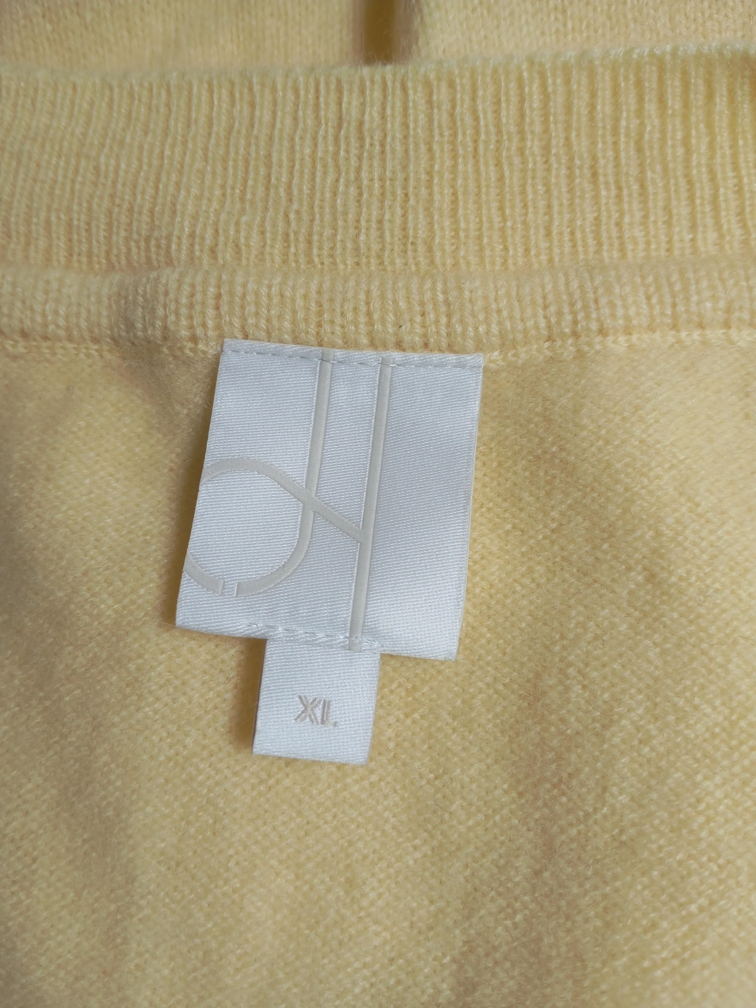 John Lewis Women's Jumper XXL Yellow 100% Cashmere V-Neck Vest - Image 5