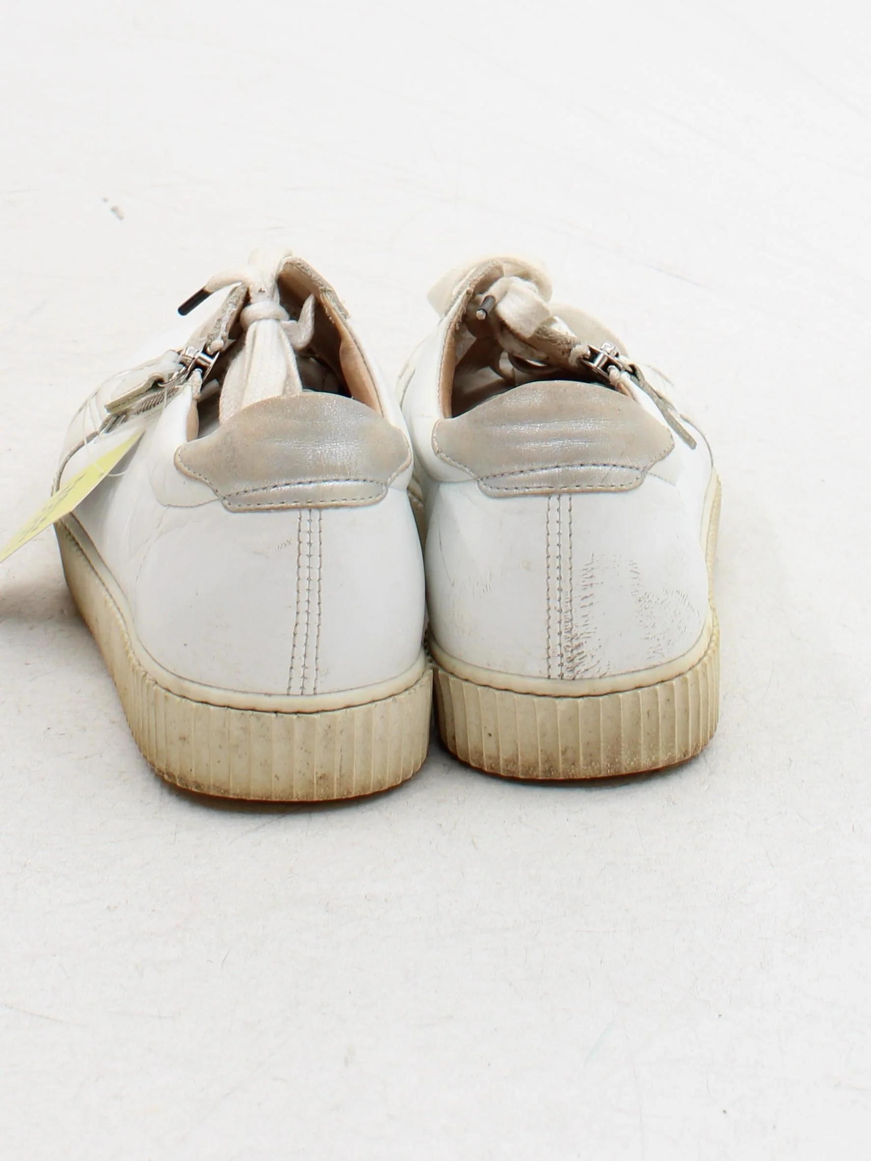 John Lewis Women's Trainers UK6 EU39 in White - Image 3