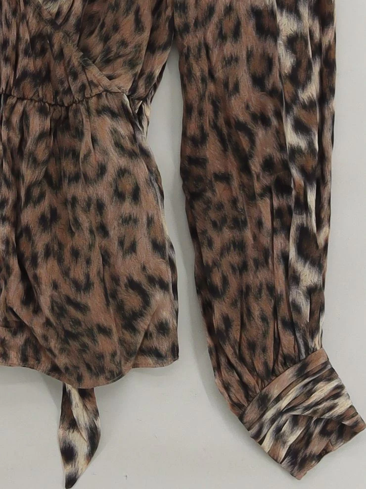 Joie Women's Blouse S Brown Animal Print 100% Viscose Long Sleeve V-Neck Basic - Image 4