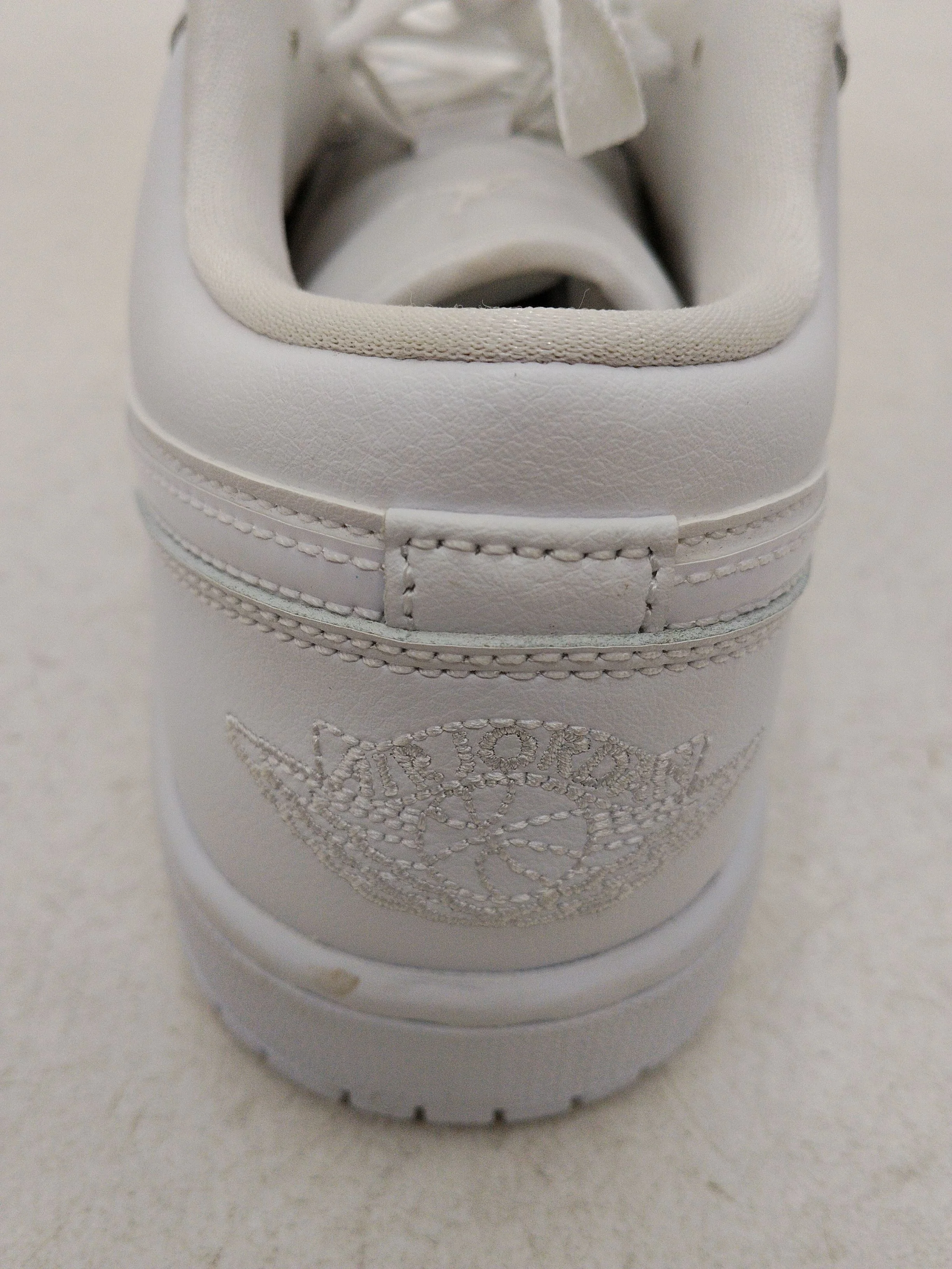 Jordan Women's Trainers UK5.5 in White - Image 8