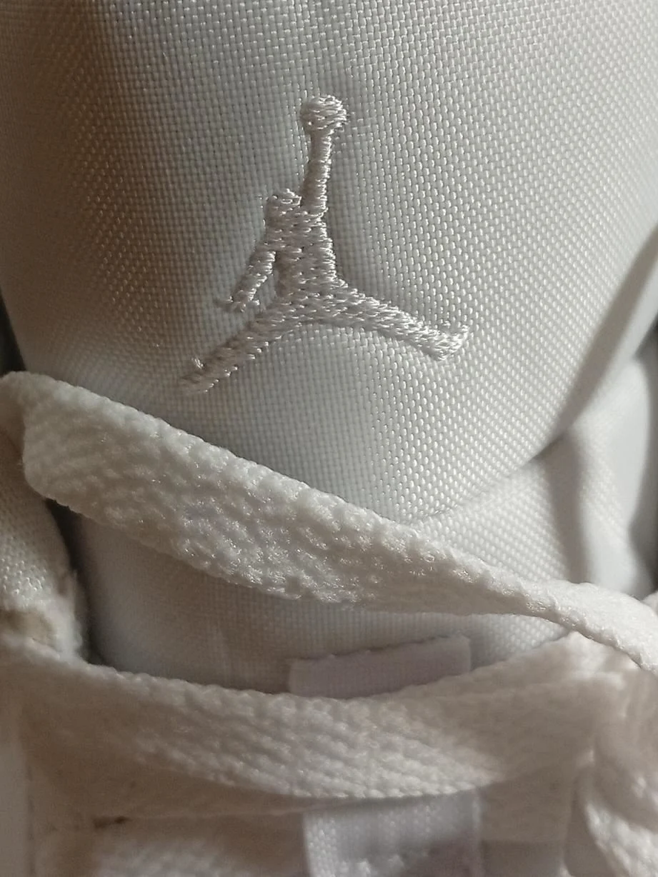 Jordan Women's Trainers UK5.5 in White - Image 9