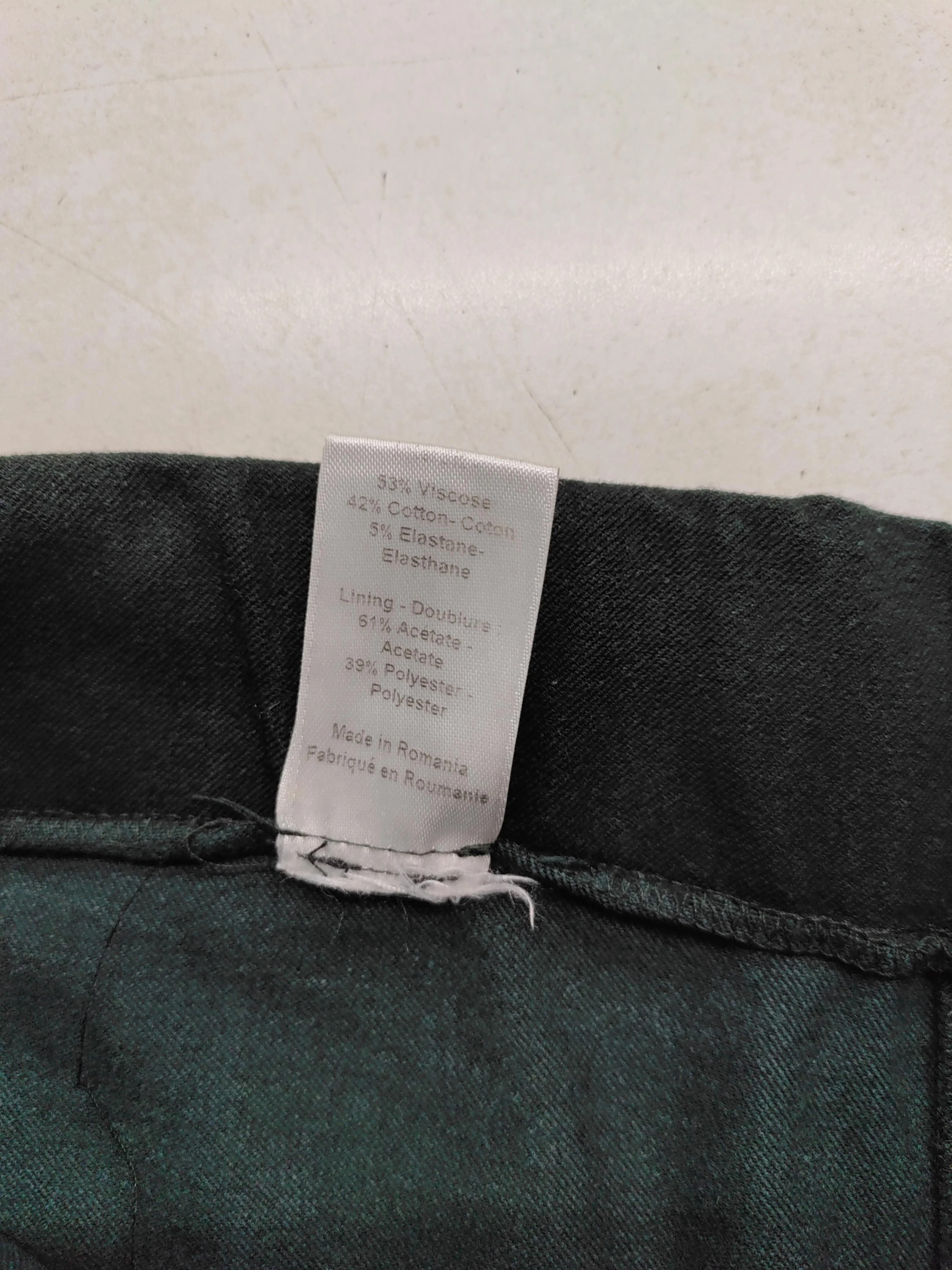 Joseph Men's Trousers W 28 in Black Viscose with Cotton, Elastane Tapered Chino - Image 7