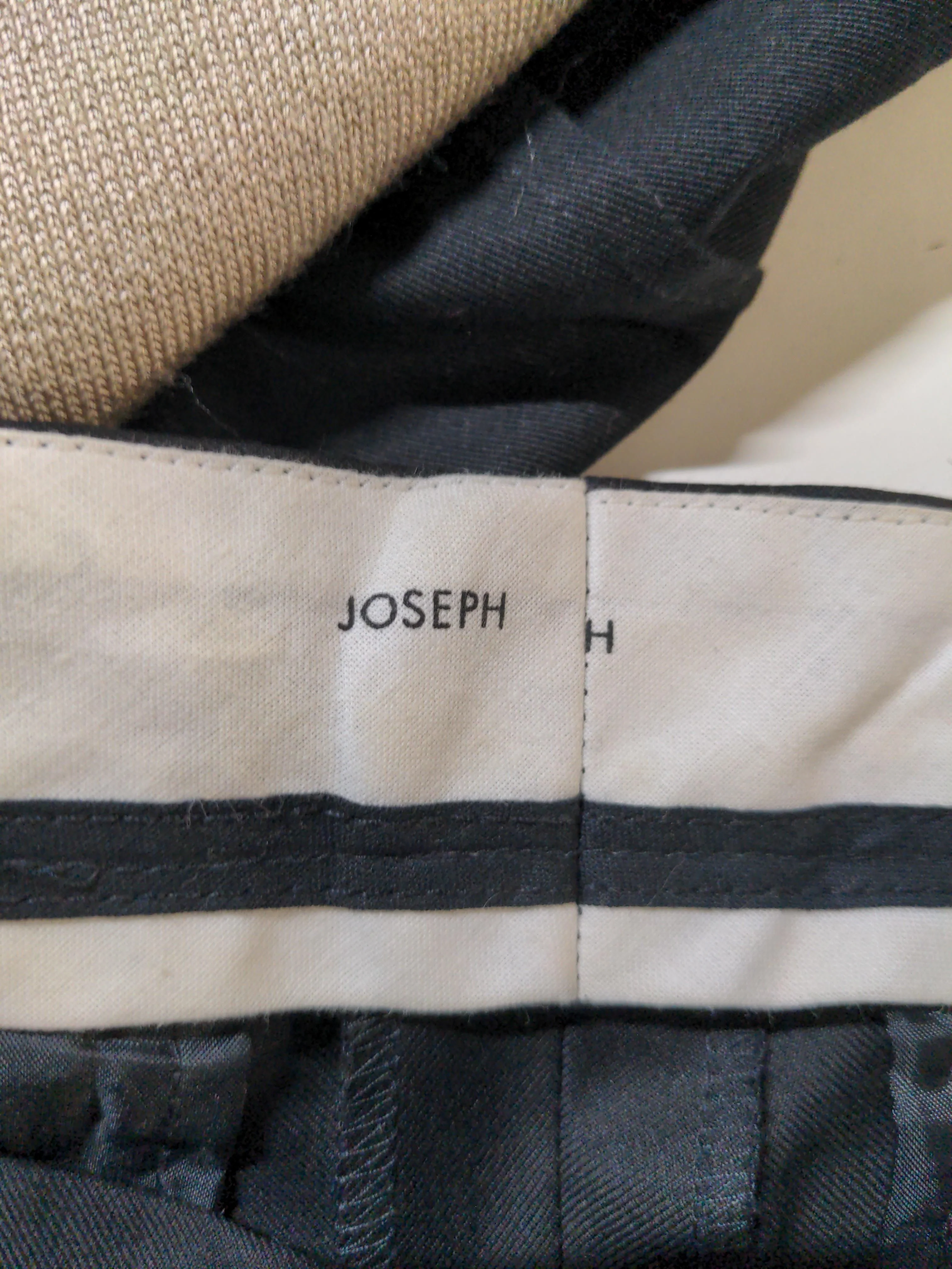 Joseph Men's Trousers W 38 in Black 100% Wool Straight Chino - Image 6