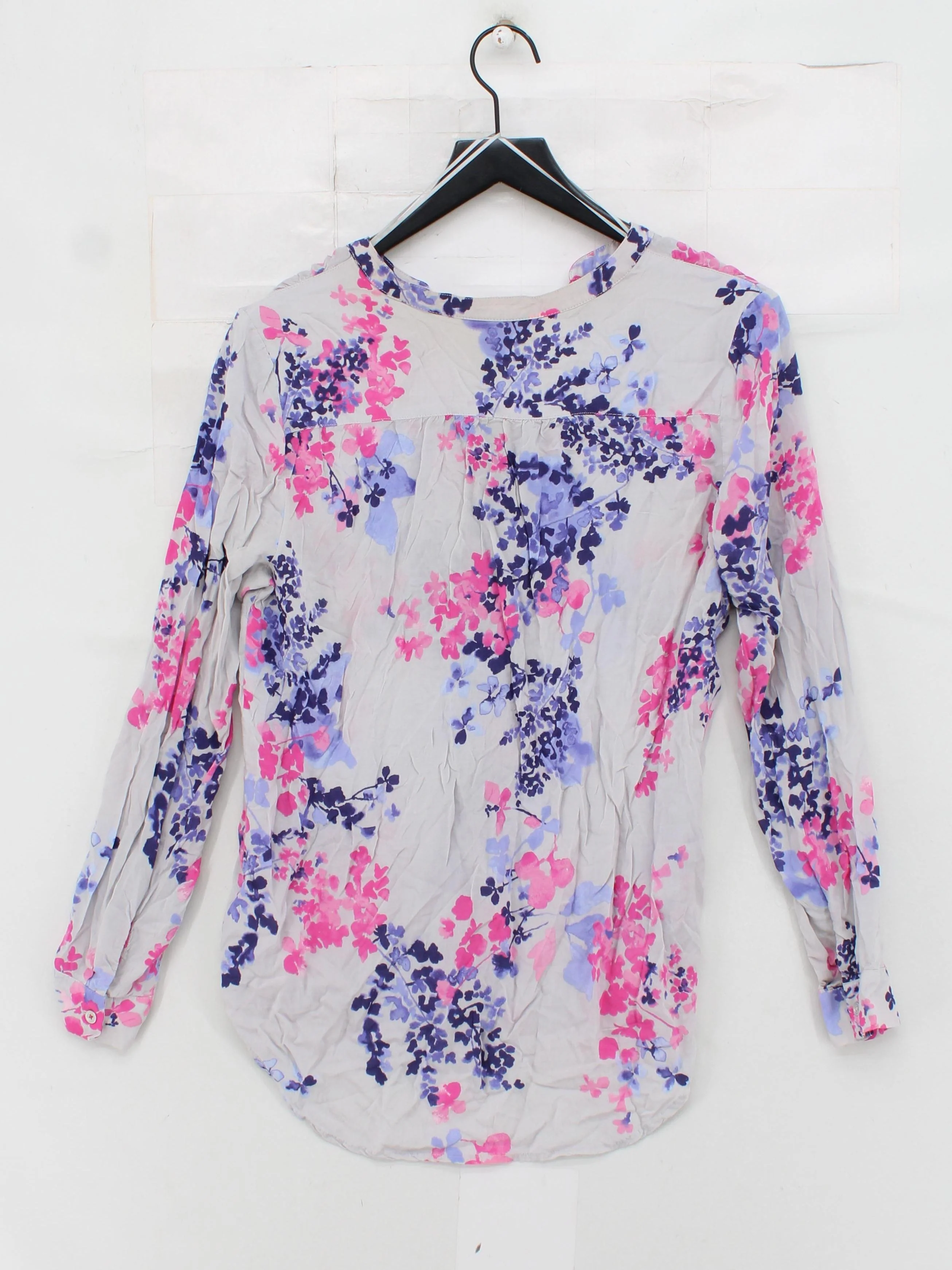 Joules Women's Blouse M Multi Floral 100% Viscose Long Sleeve V-Neck Basic - Image 2