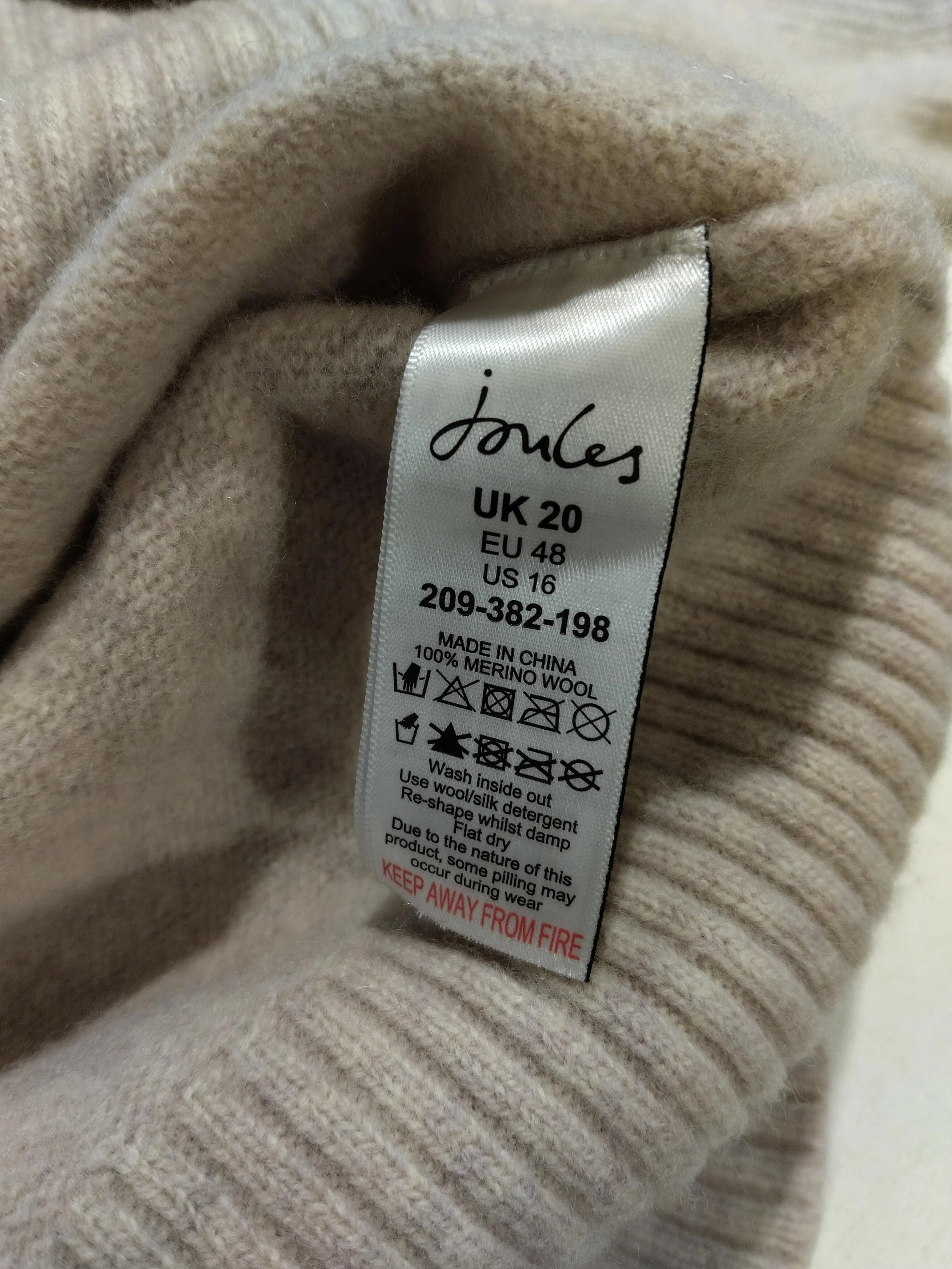 Joules Women's Jumper XL Cream 100% Wool Roll Neck Pullover - Image 6