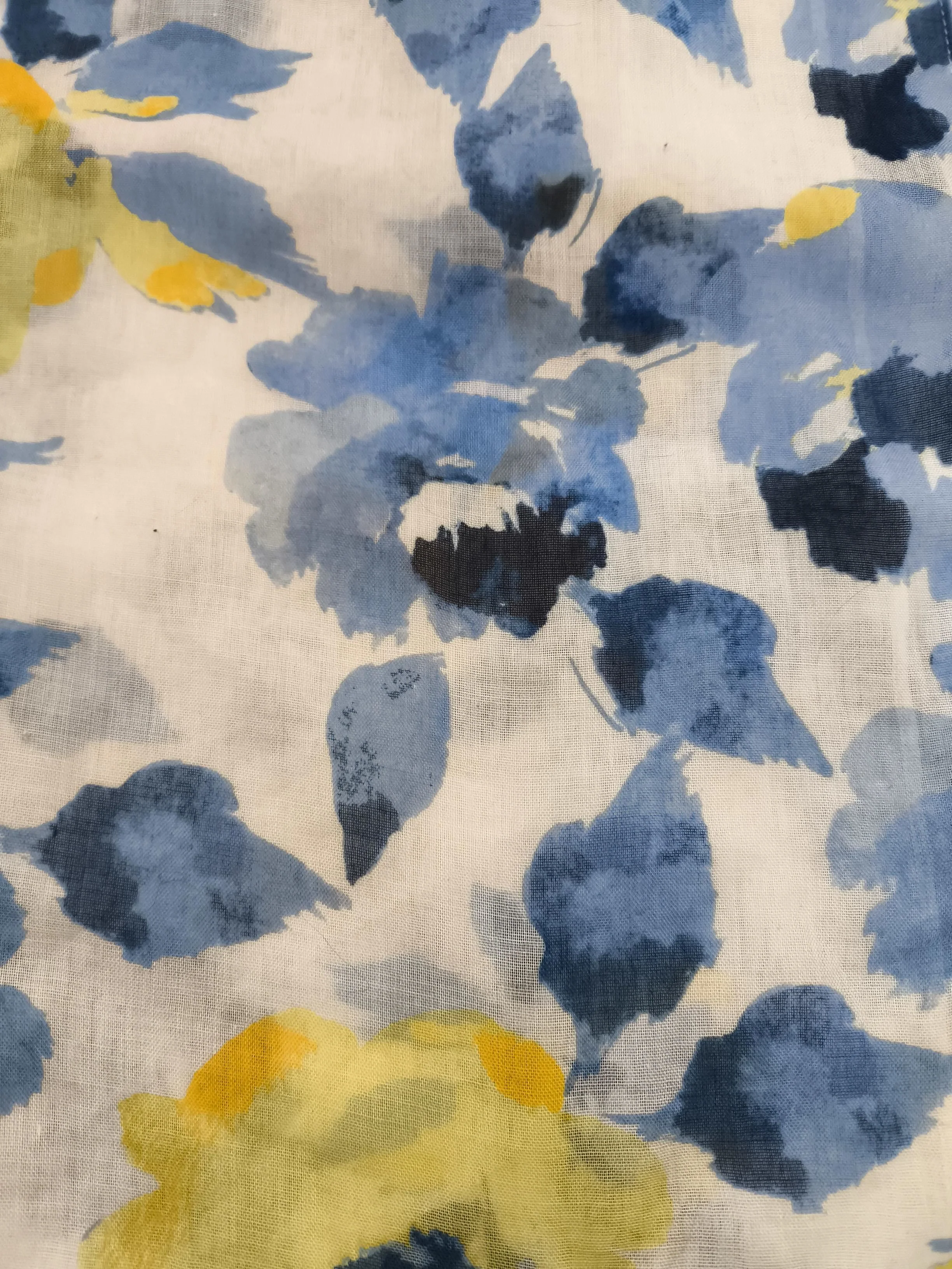 Joules Women's Scarf Multi Floral 100% Polyester Rectangle Scarf - Image 3