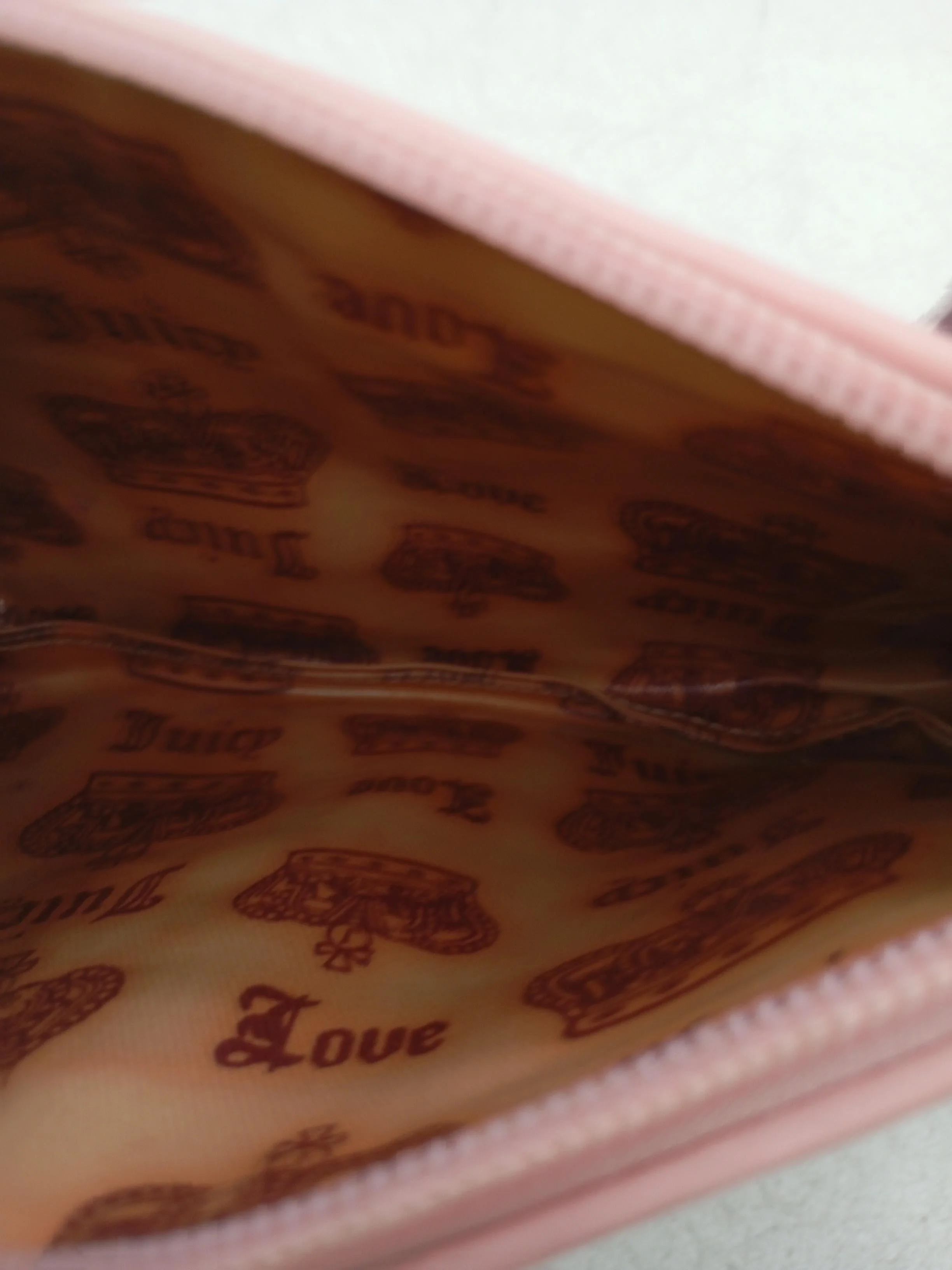 Juicy Couture Women's Bag Pink Graphic 100% Polyester Clutch - Image 4