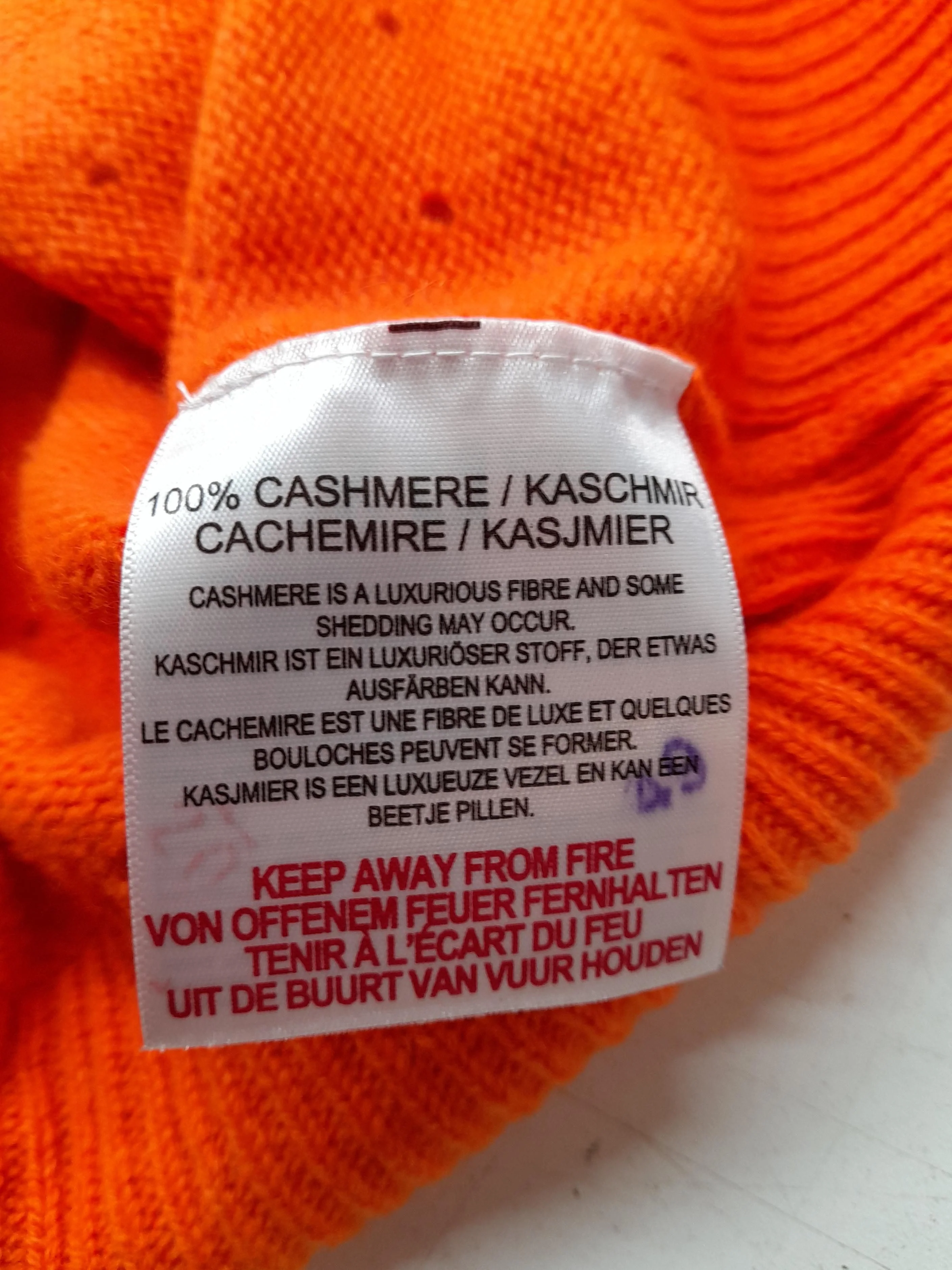 Jumper 1234 Women's Cardigan S Orange 100% Cashmere V-Neck Cardigan - Image 6