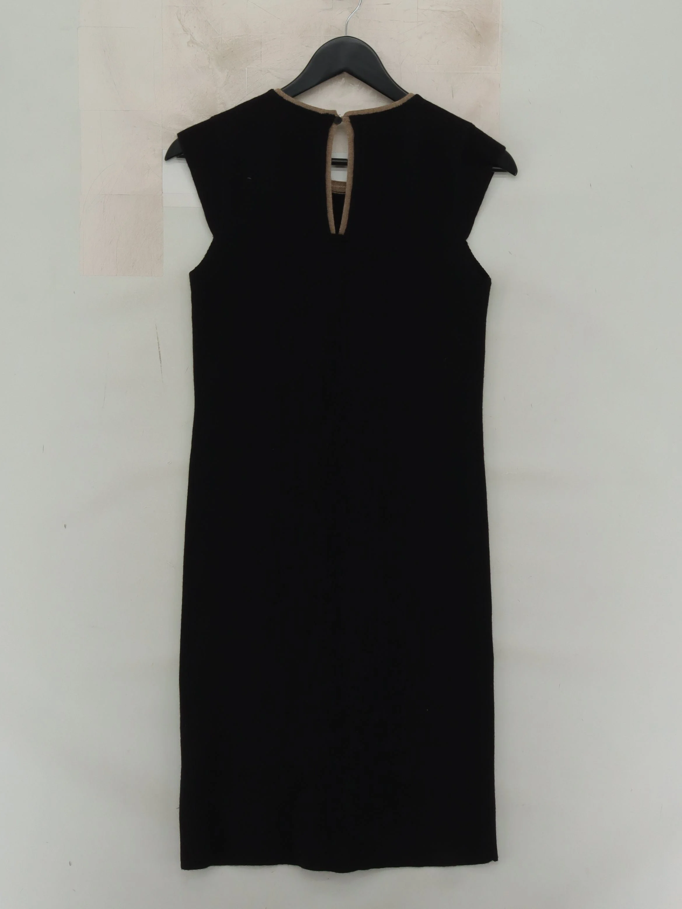 Kangra Bodycon Midi Dress in Black - Image 2