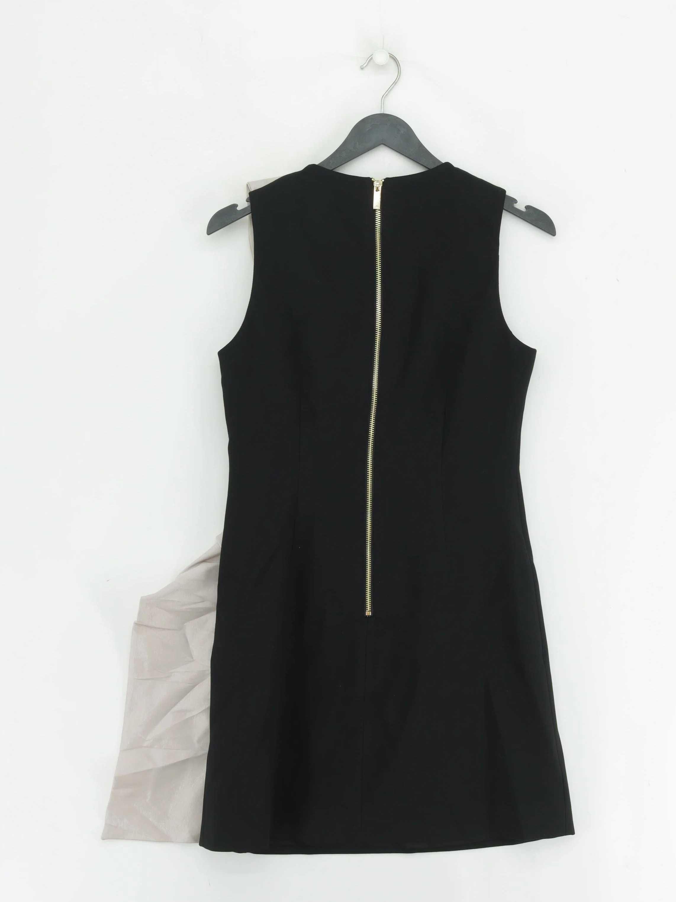 Karen Millen Mini Dress UK8 in Silver RRP £199 - Image 2