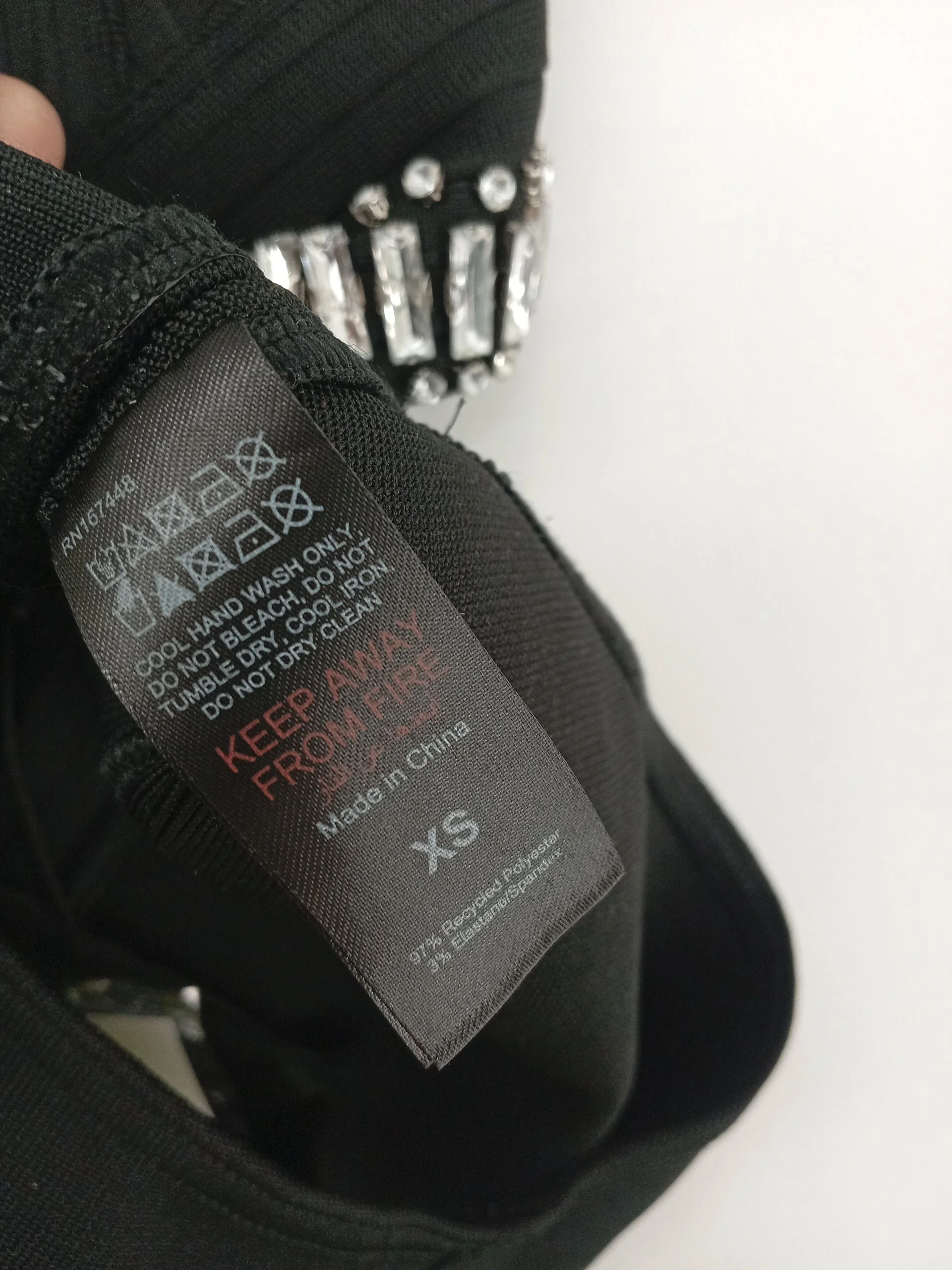 Karen Millen plunge one-piece swimsuit in black RRP £99 - Image 7