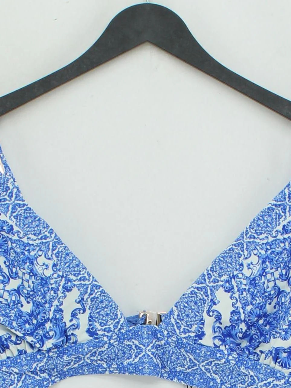Karen Millen triangle adjustable strap bikini top in blue RRP £49 - Image 3