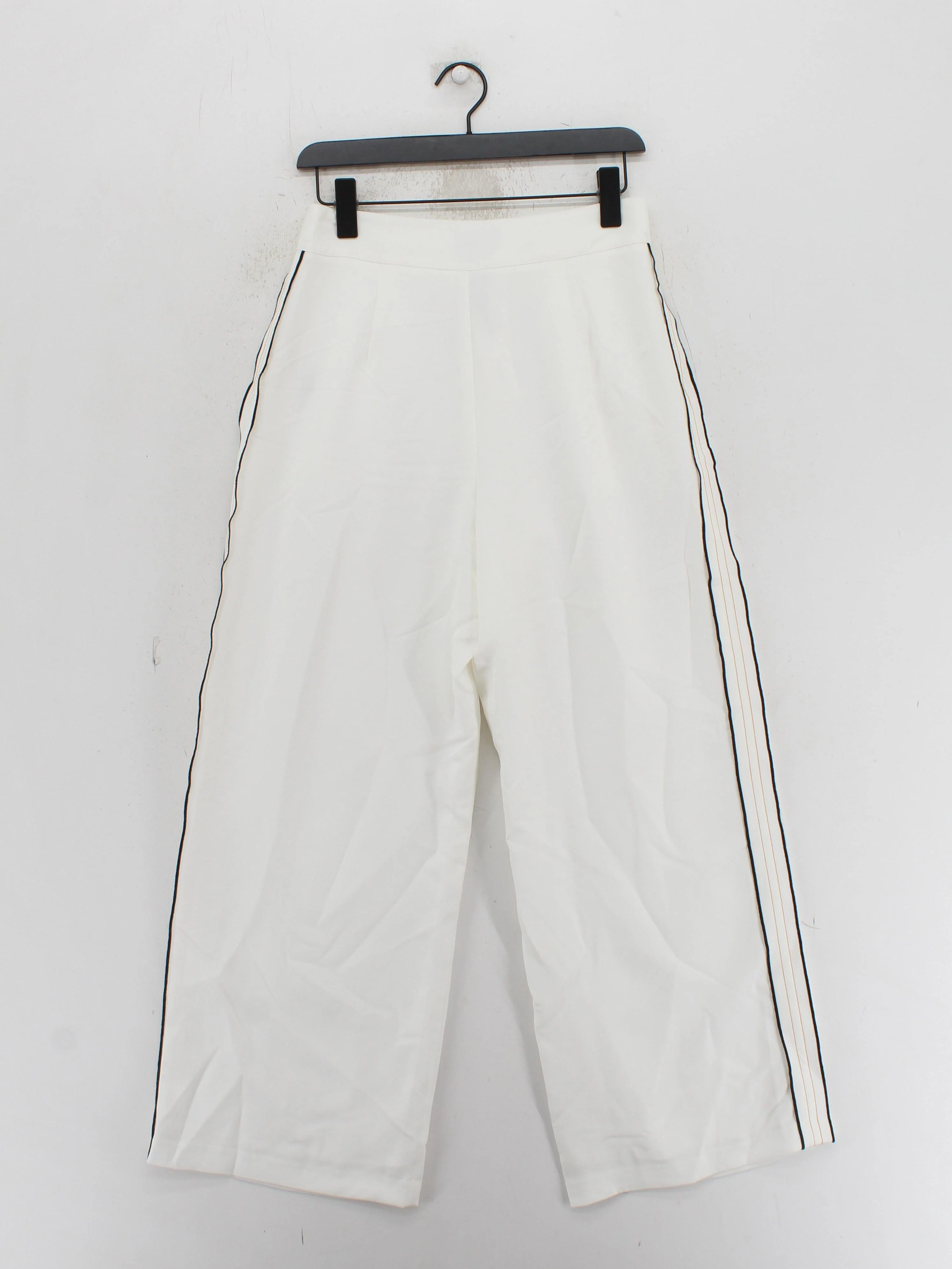 Karen Millen Women's Trousers UK 10 Cream Polyester with Elastane Chino - Image 2