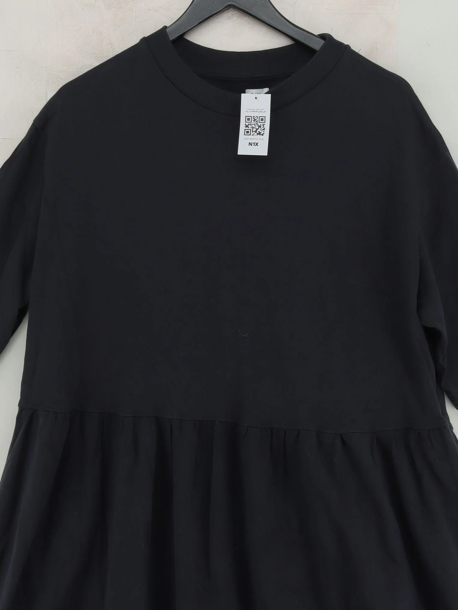 Kin Skater Midi Dress M in Black - Image 3