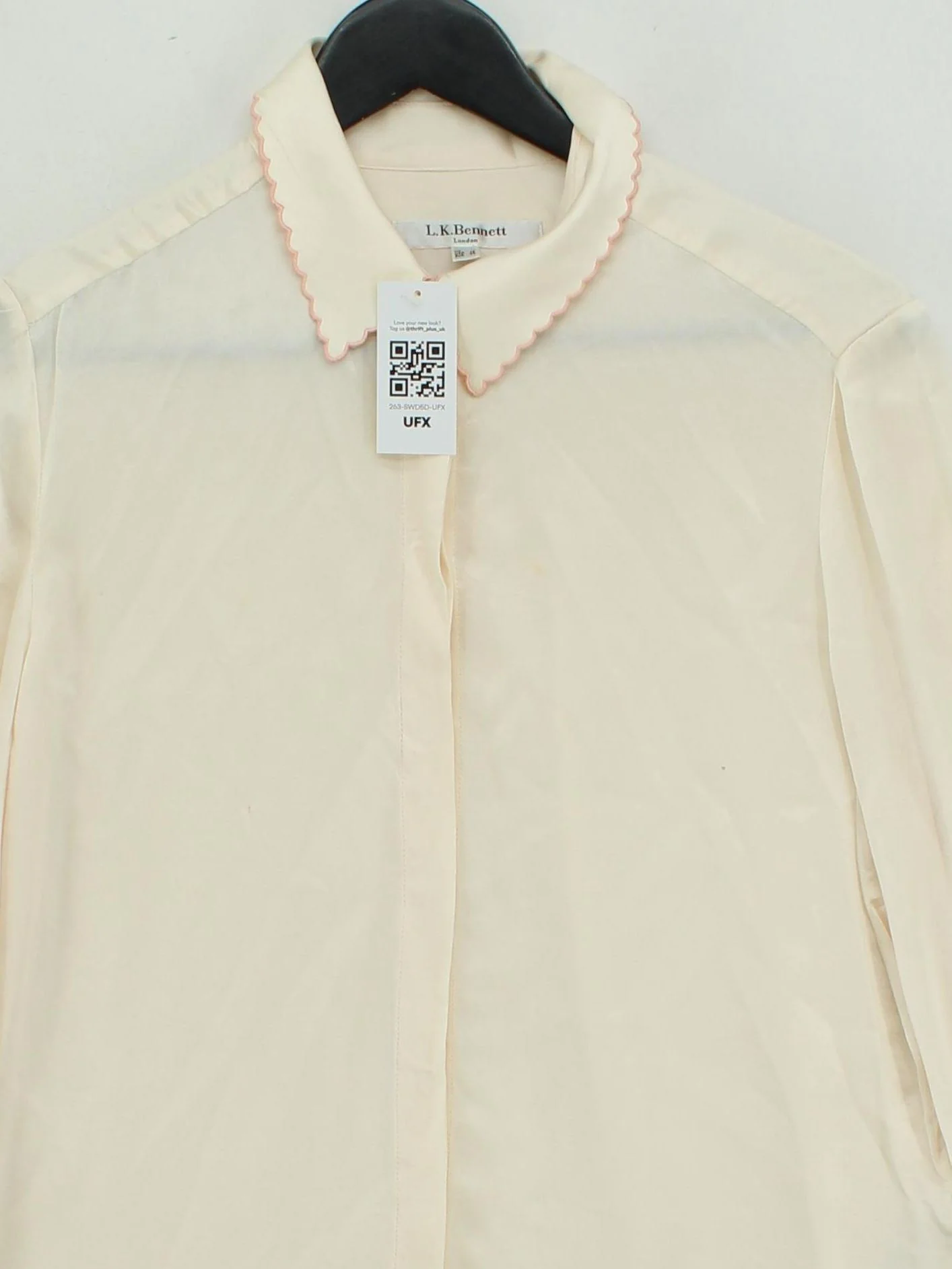 L.K. Bennett Women's Blouse UK 12 Cream 100% Silk Long Sleeve Collared Basic - Image 3