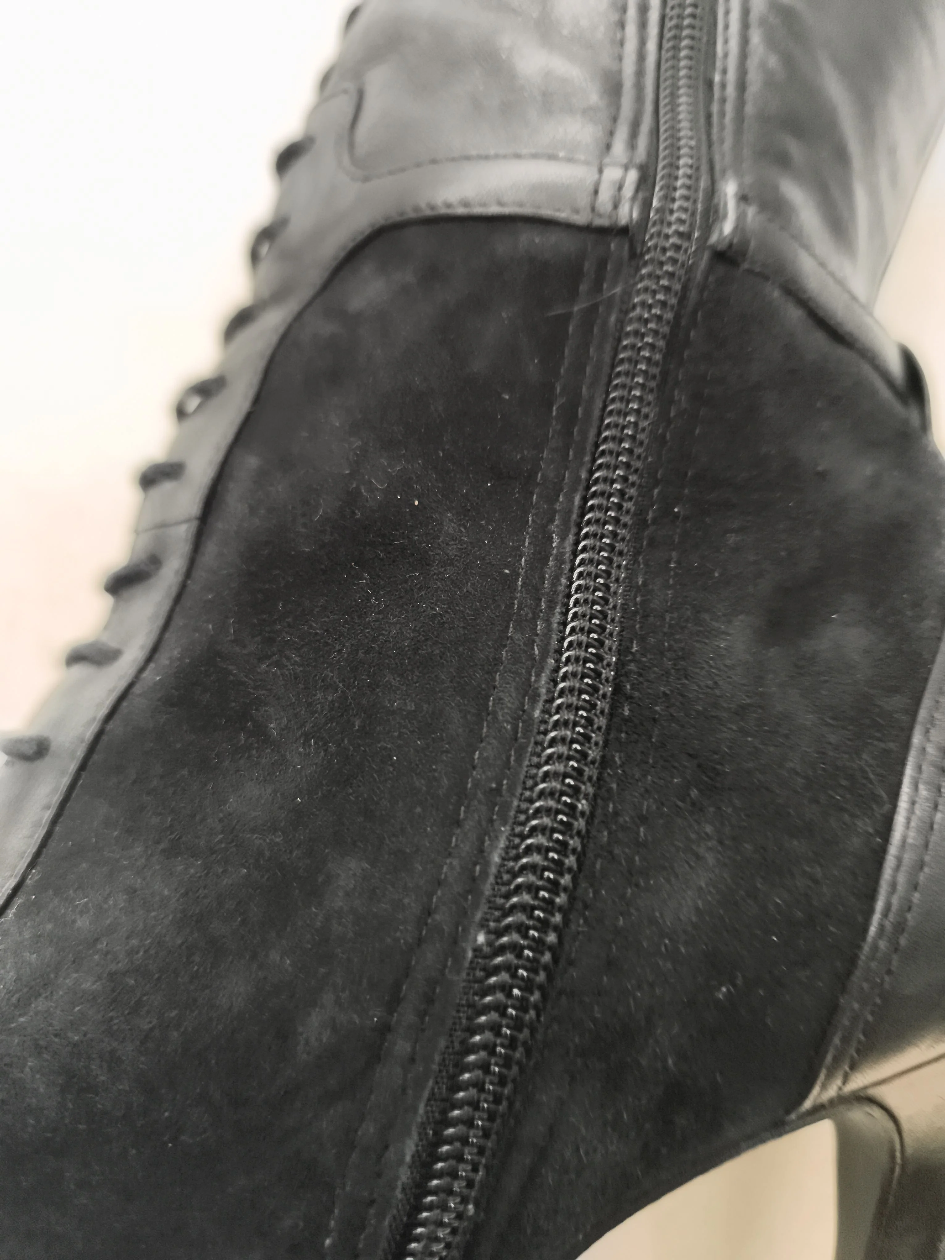 L.K. Bennett Women's Boots UK 5 Black Leather with Suede Combat - Image 8