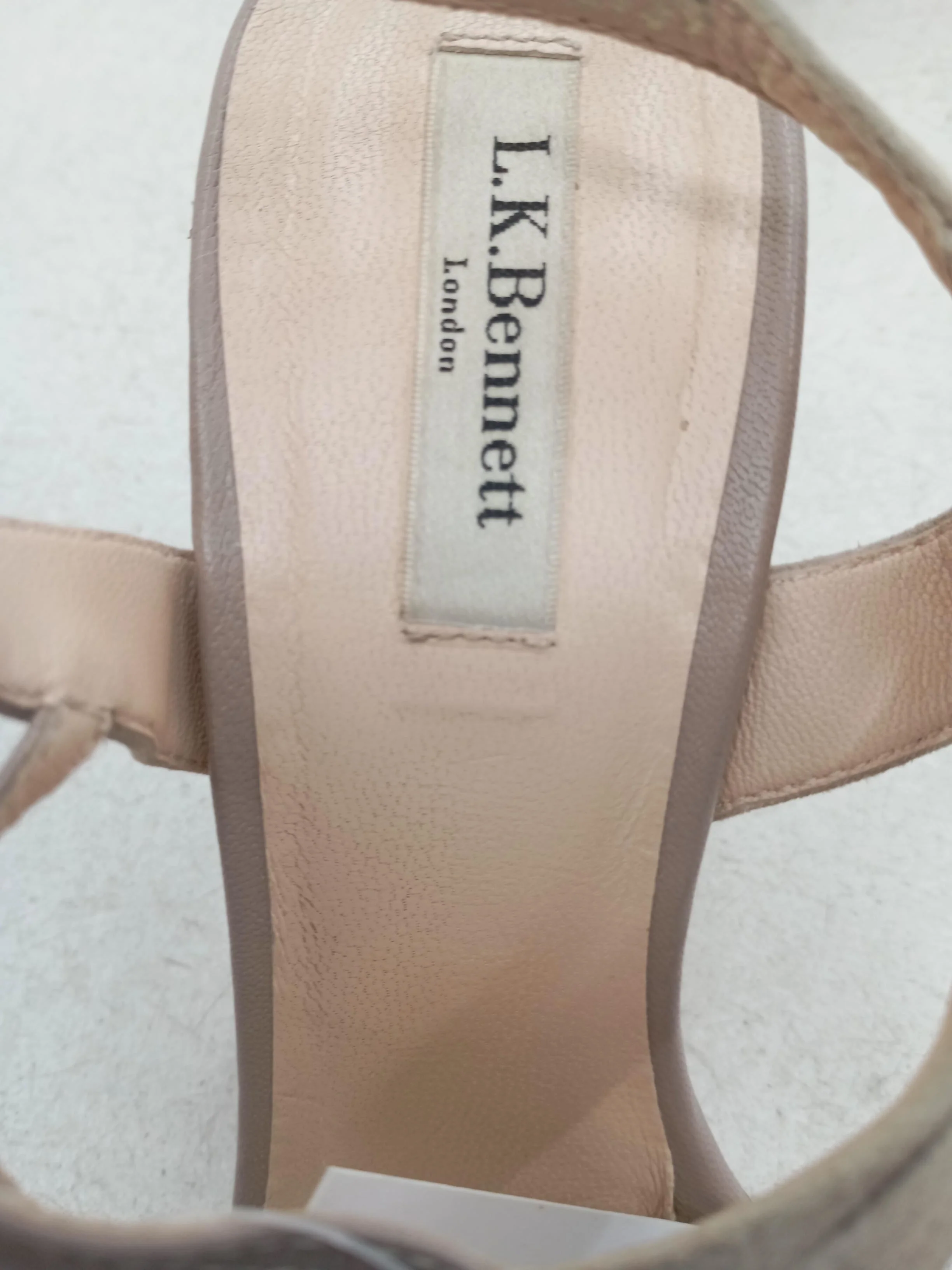 L.K. Bennett Women's Heels UK 6.5 Tan Suede with Leather Strappy - Image 6