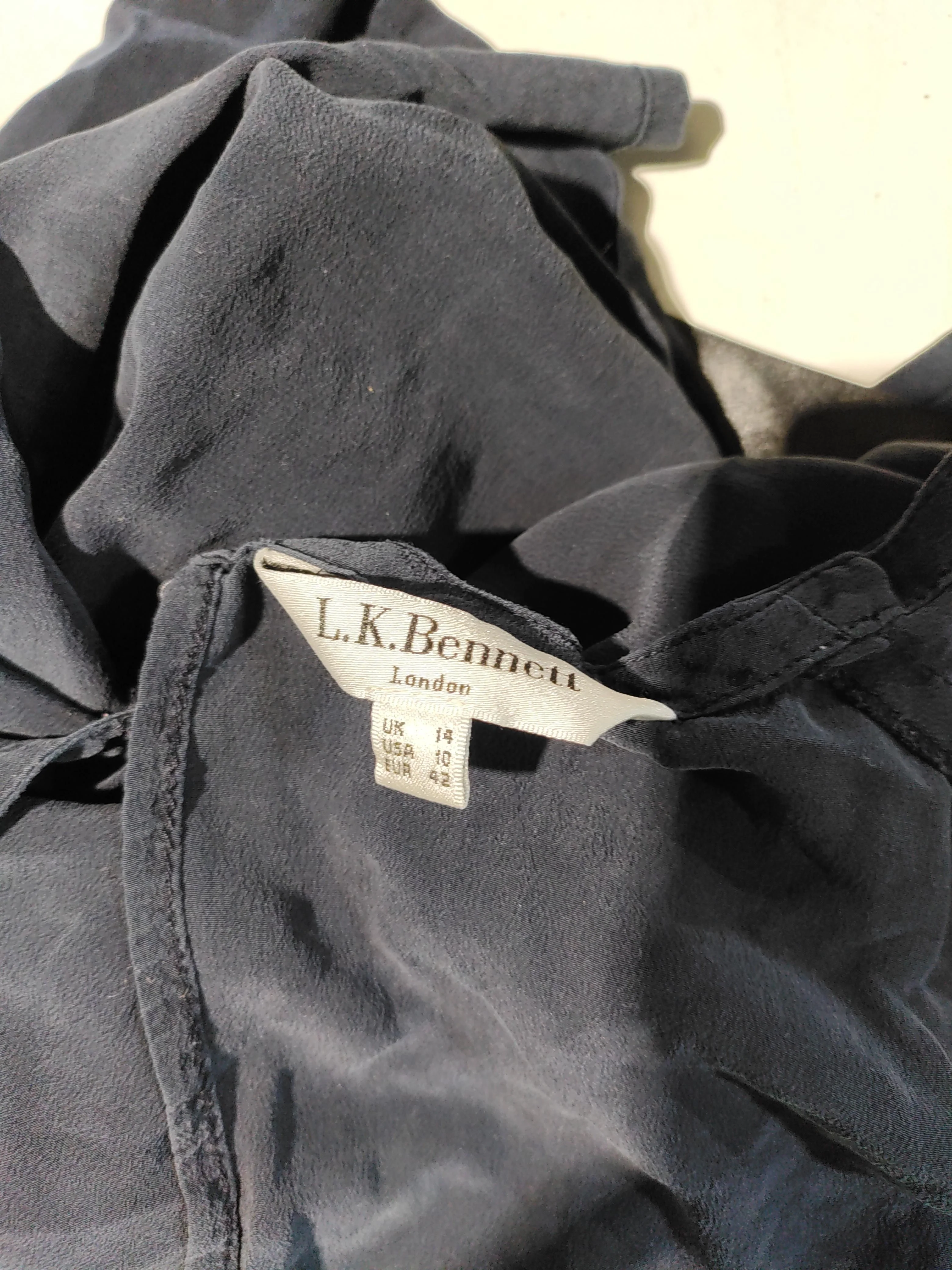 L.K. Bennett Women's Top L Blue 100% Other Short Sleeve V-Neck Basic - Image 5