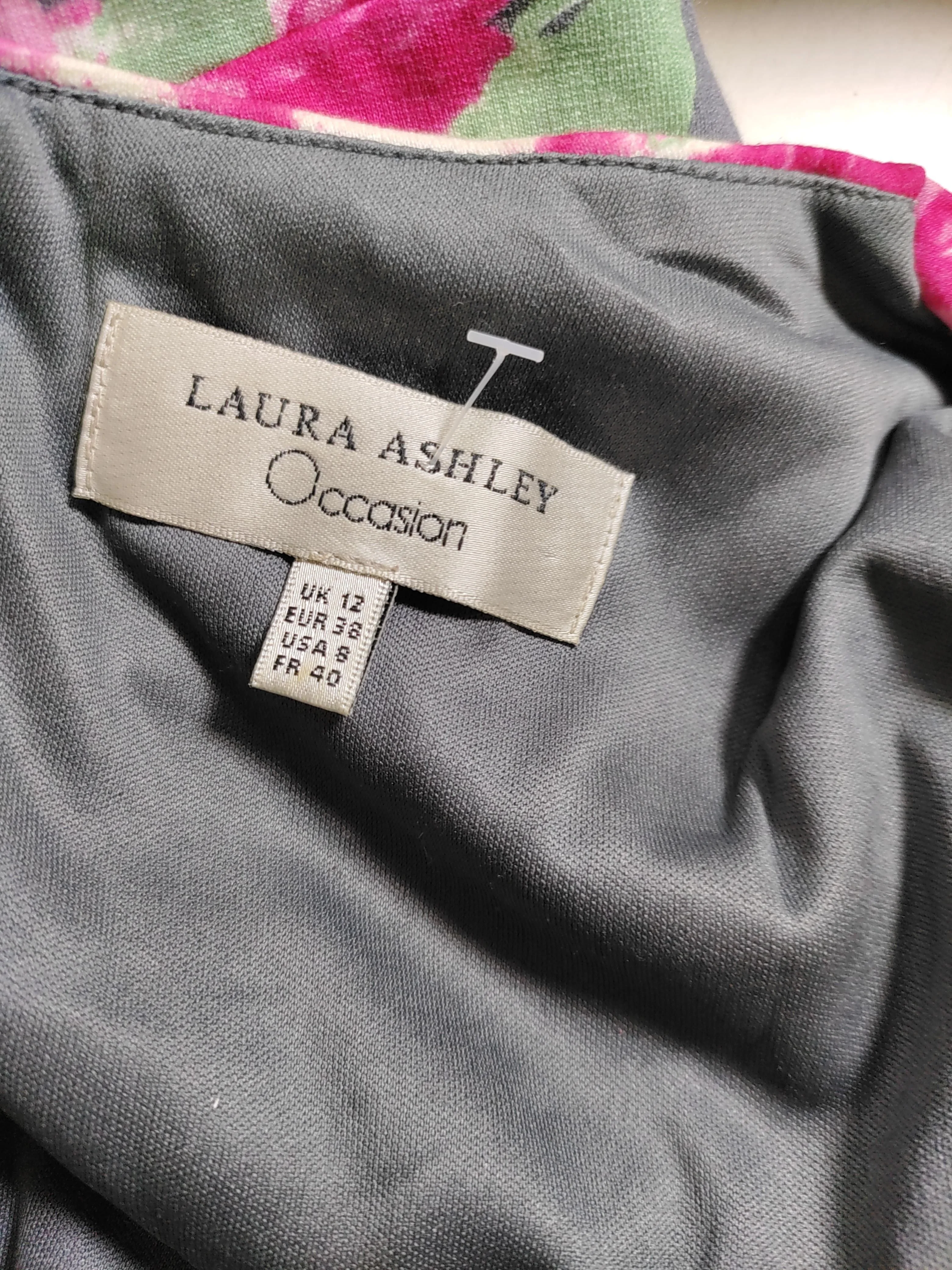 Laura Ashley Bodycon Midi Dress UK12 in Grey - Image 5