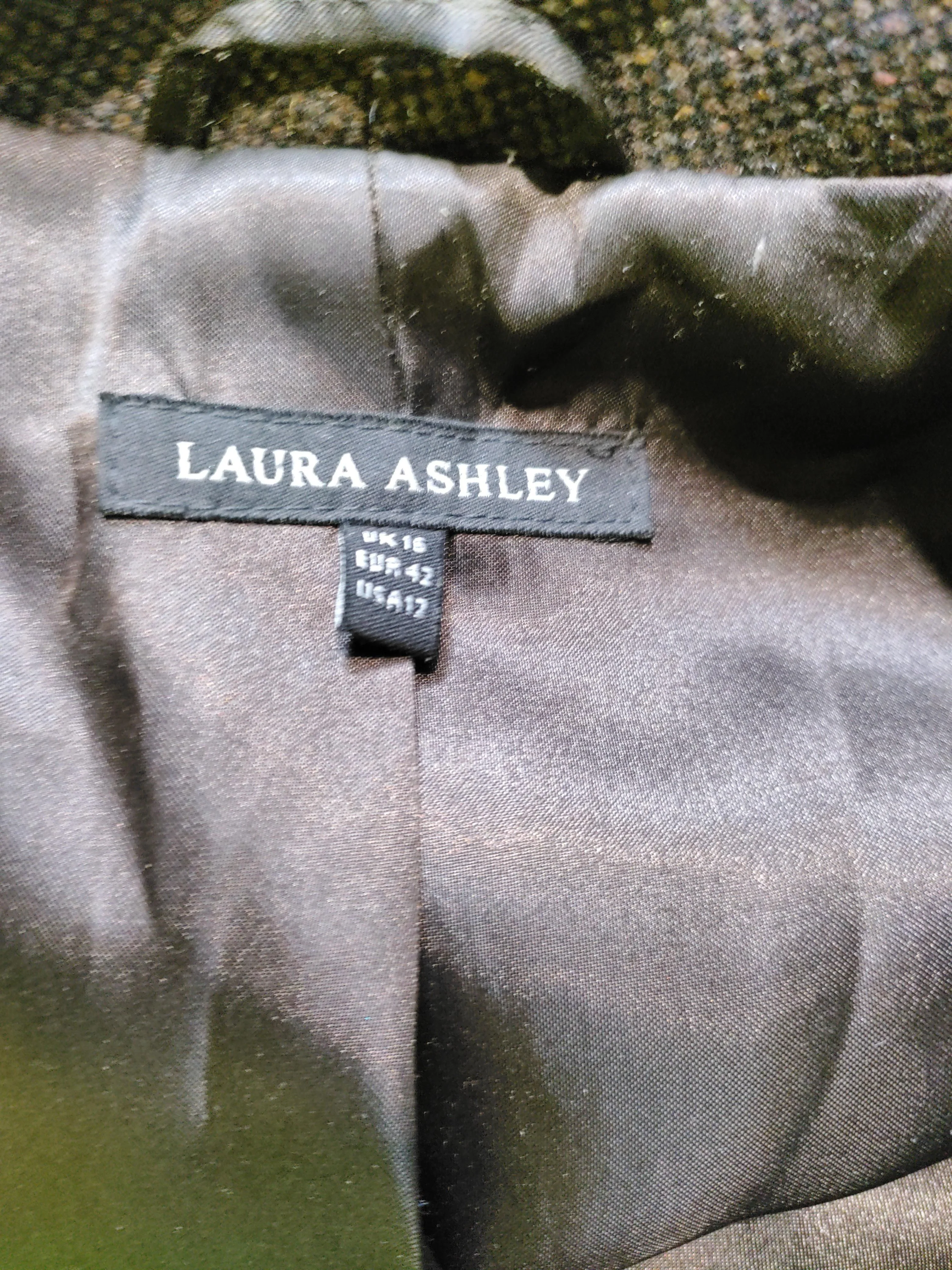 Laura Ashley Women's Blazer UK 16 Brown Wool - Image 5