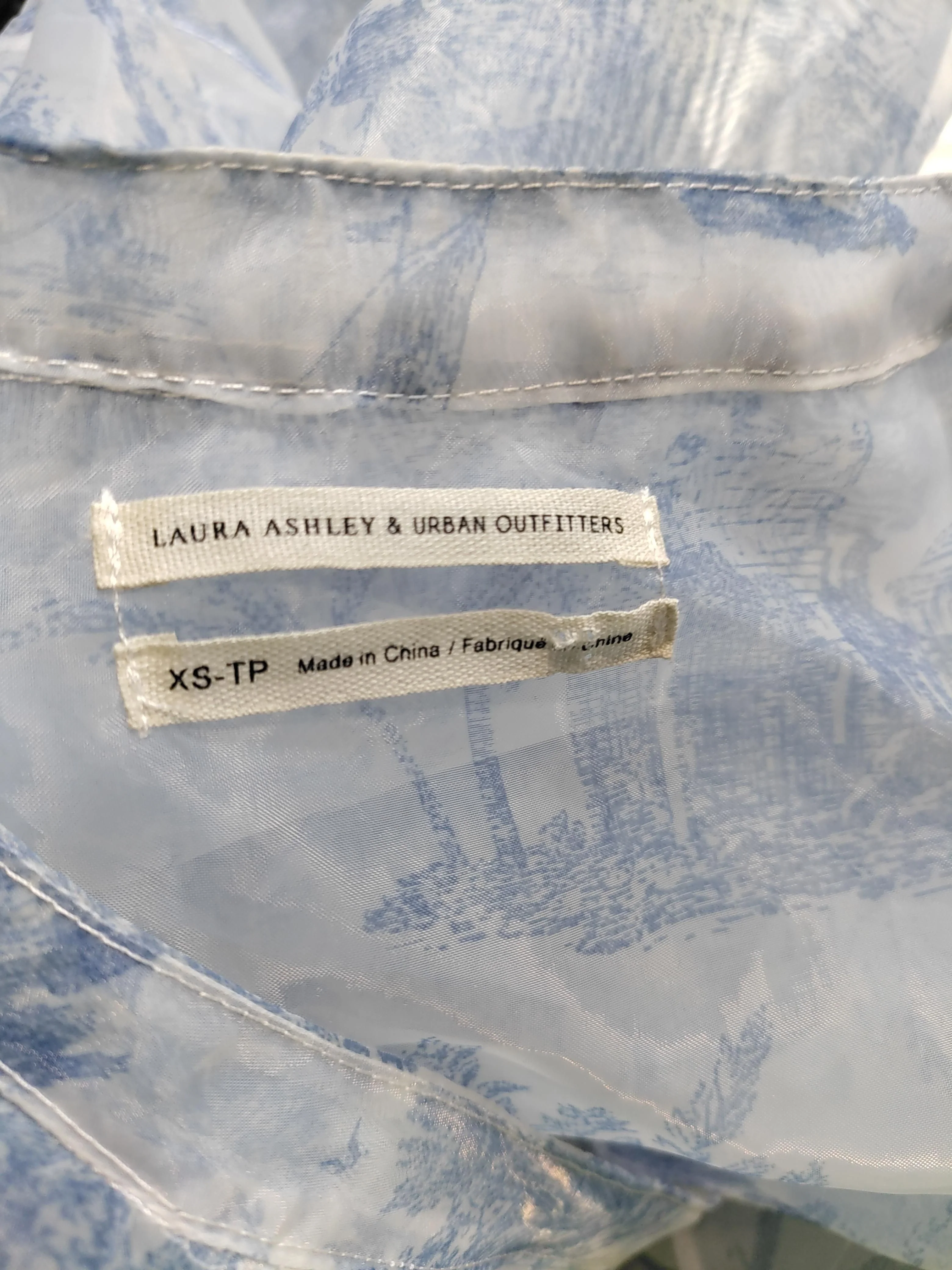Laura Ashley Women's Blouse XS Blue 100% Polyester Basic - Image 5