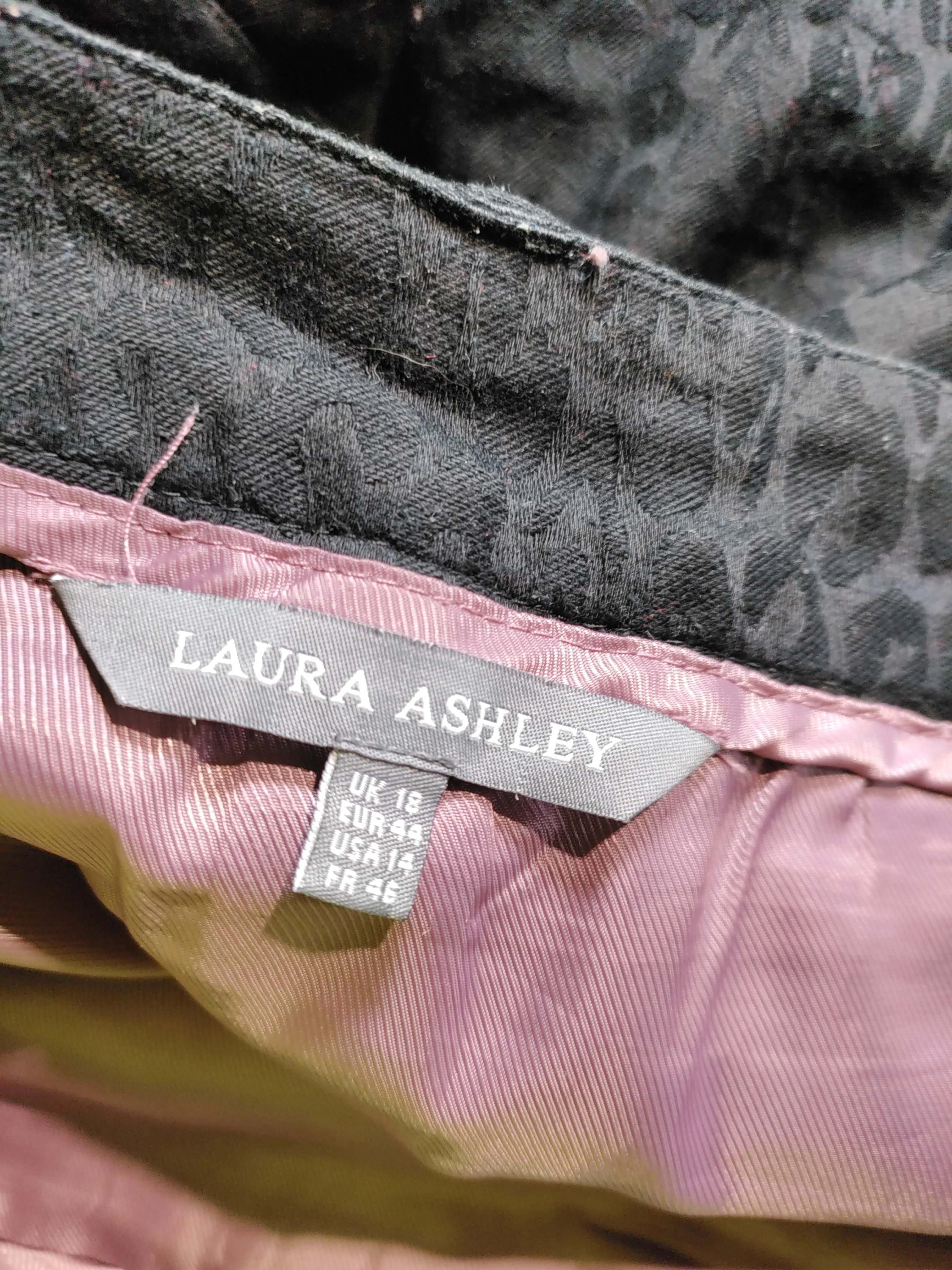 Laura Ashley Women's Mini Skirt UK 18 Black Cotton with Elastane, Polyester Mini - Image 5