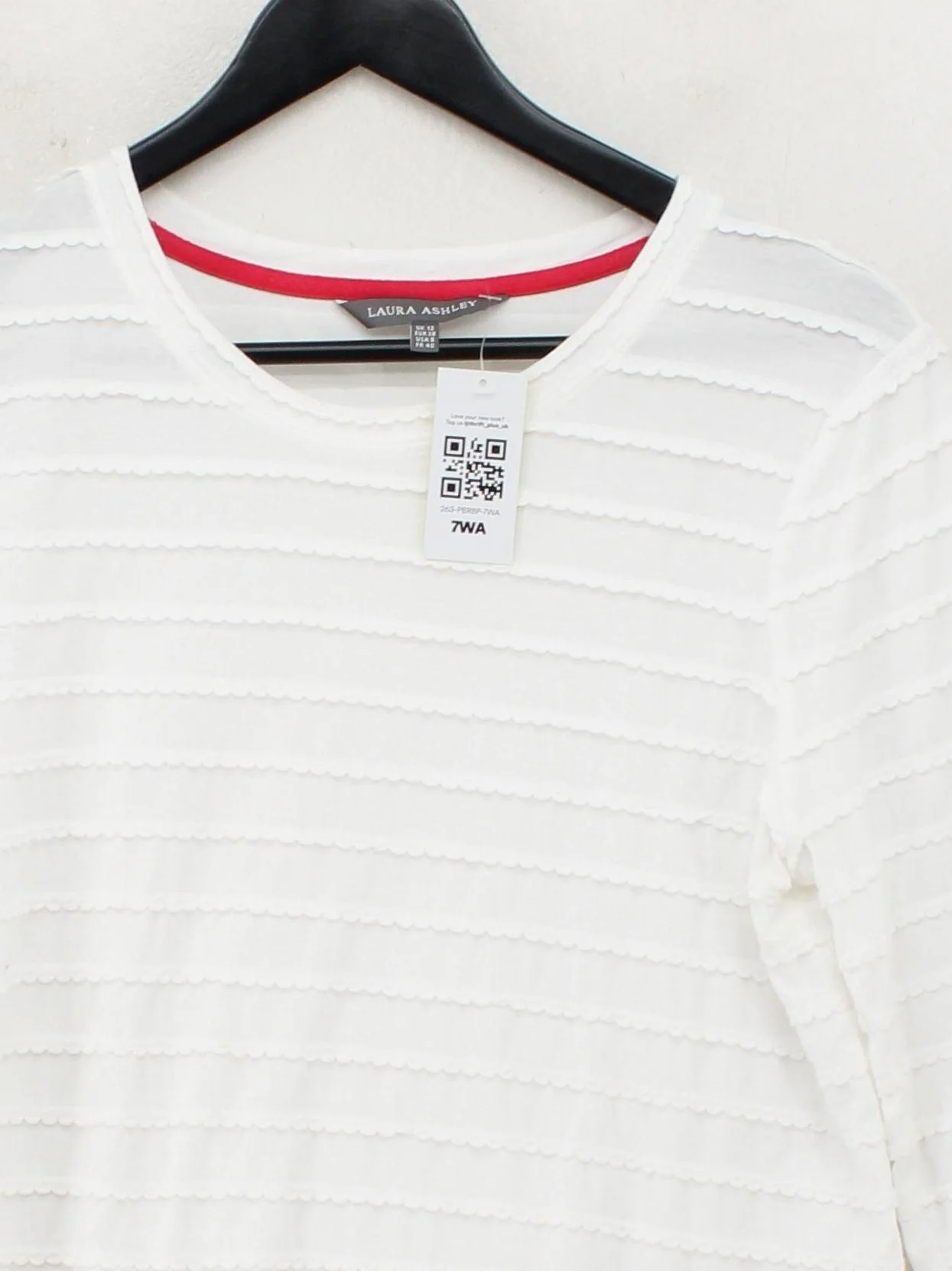 Laura Ashley Women's Top M White 100% Cotton 3/4 Sleeve Round Neck Basic - Image 3