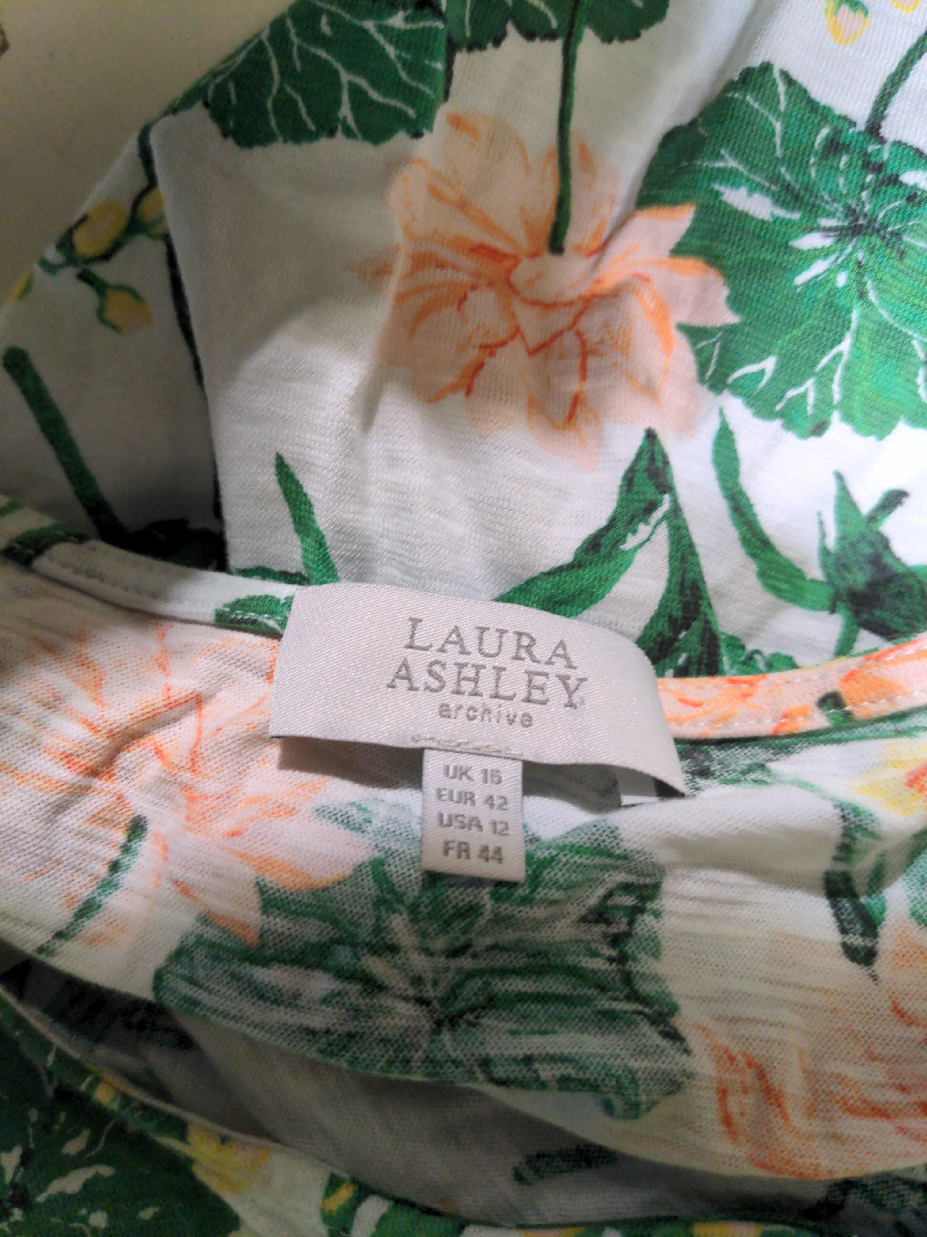 Laura Ashley Women's Top UK 16 White 100% Cotton Basic - Image 5
