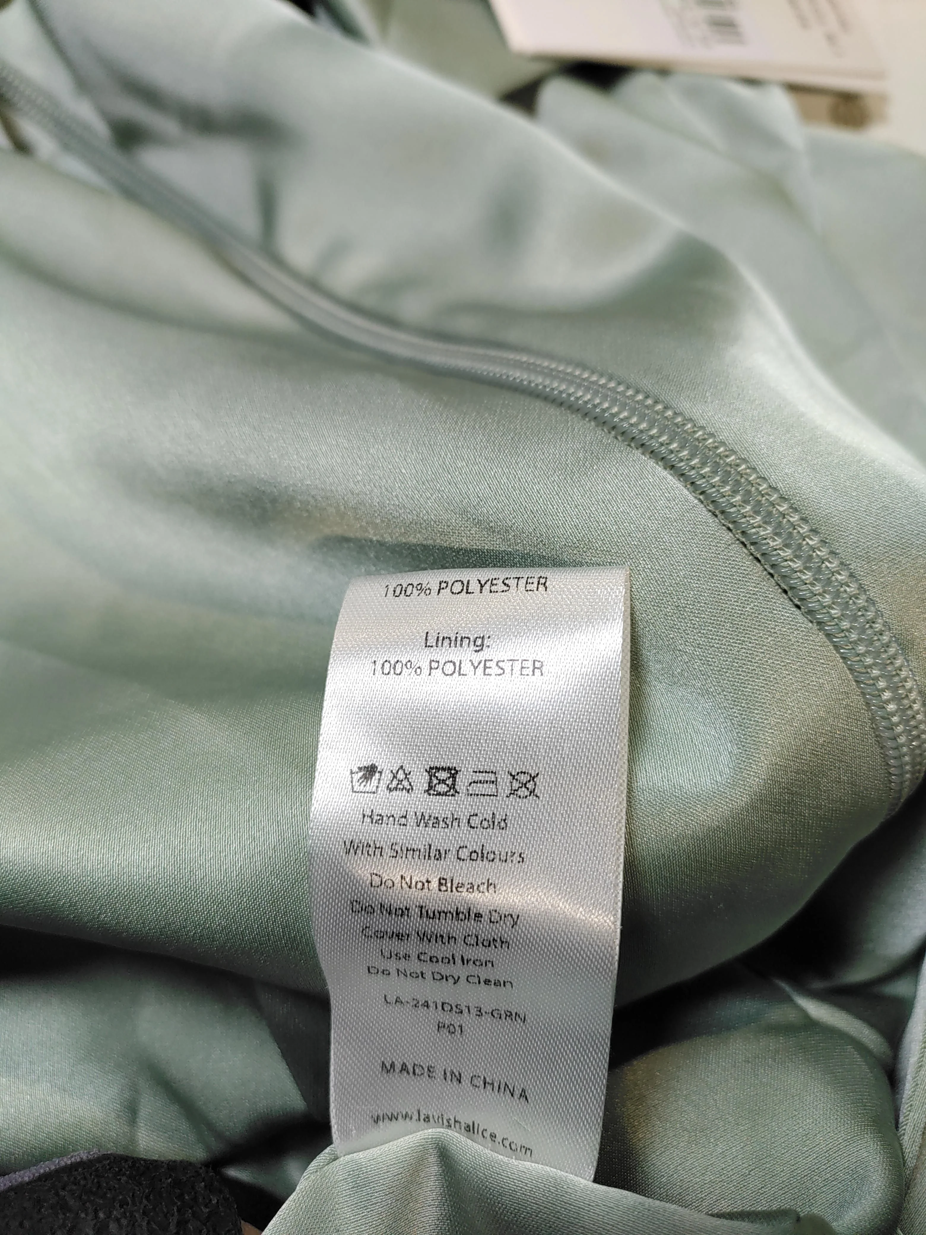 Lavish Alice Wrap Midi Dress UK8 in Green - Image 7
