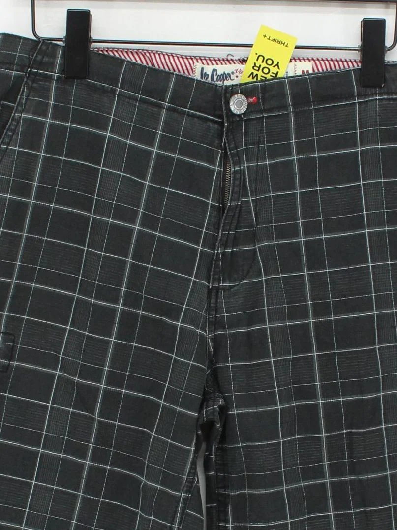 Lee Cooper Men's Shorts M Black Checkered 100% Cotton Cargo - Image 3