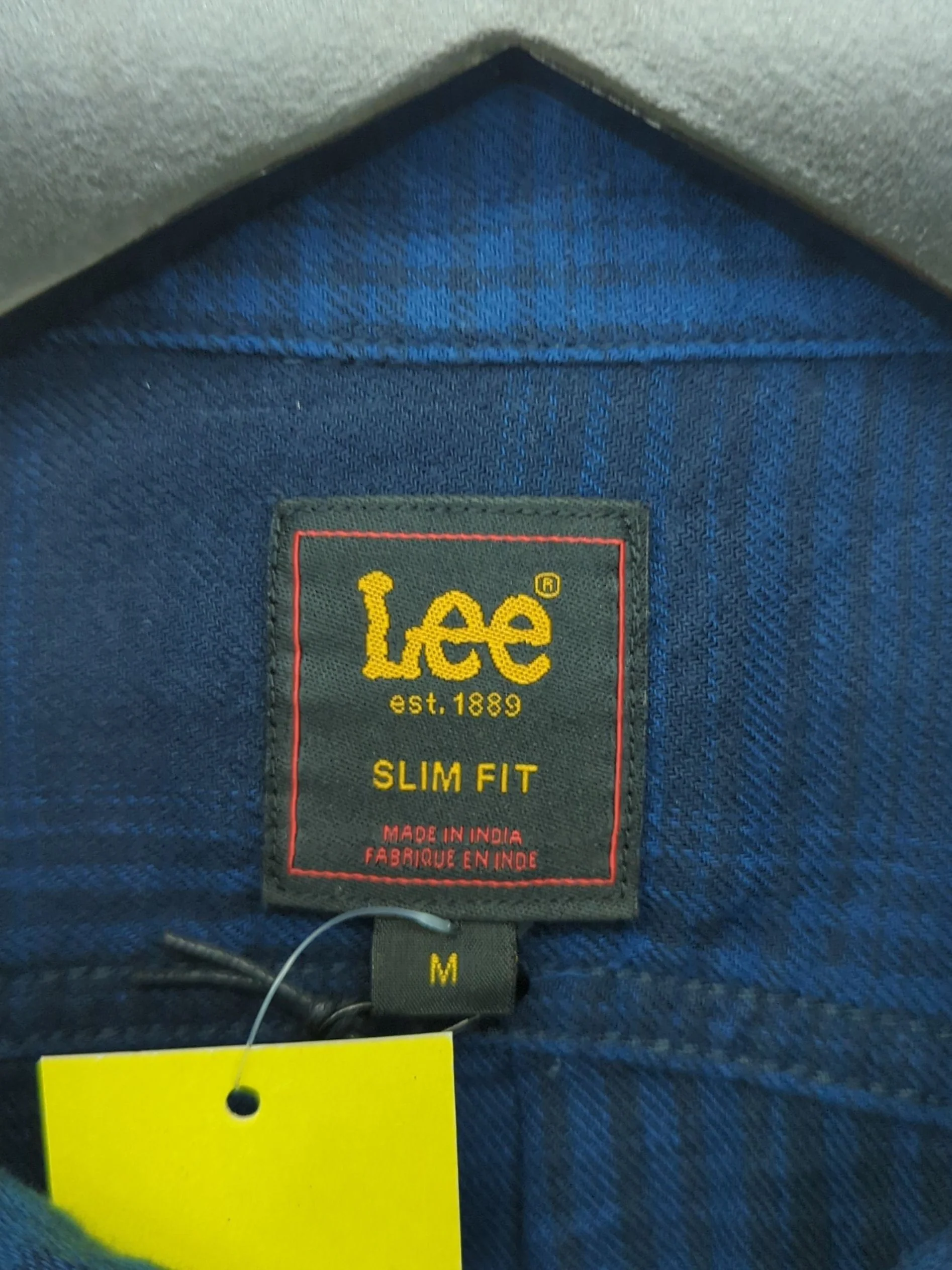 Lee Men's Shirt M Blue Checkered 100% Cotton Basic New with tags - Image 5