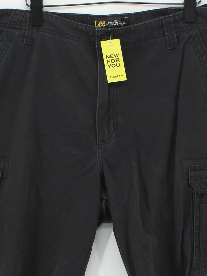 Lee Men's Shorts W 38 in Black 100% Cotton Cargo - Image 3