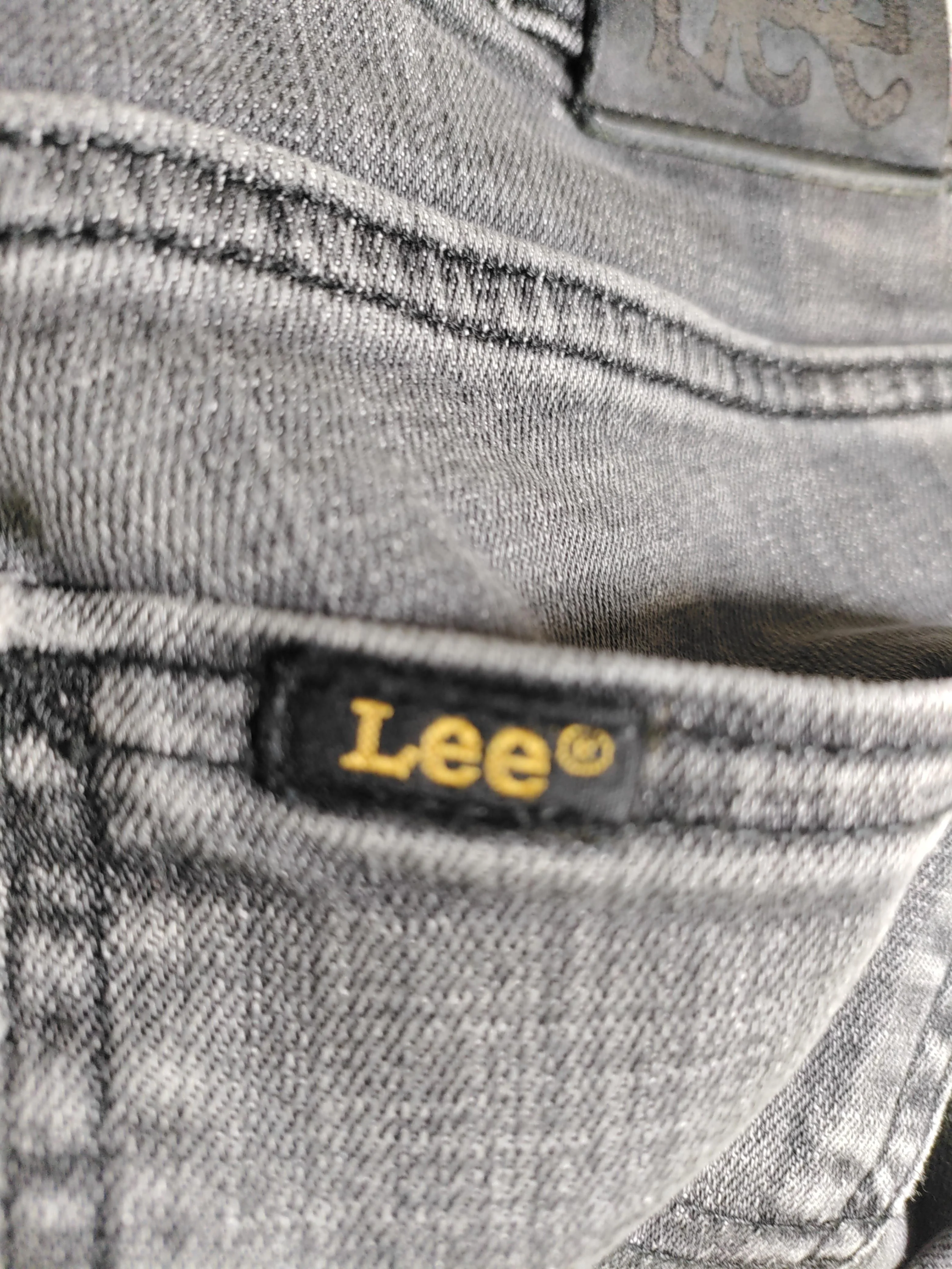 Lee Women's Jeans W 28 in Grey Cotton with Polyester, Elastane Skinny - Image 6