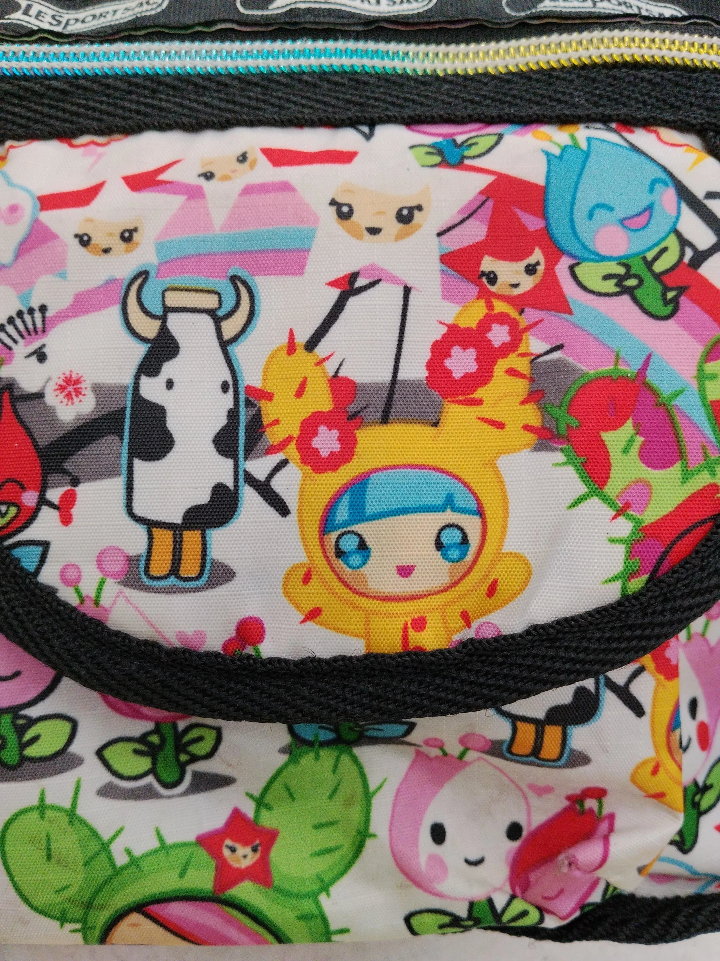 LeSportsac Women's Bag Multi Graphic 100% Nylon Shoulder Bag - Image 3