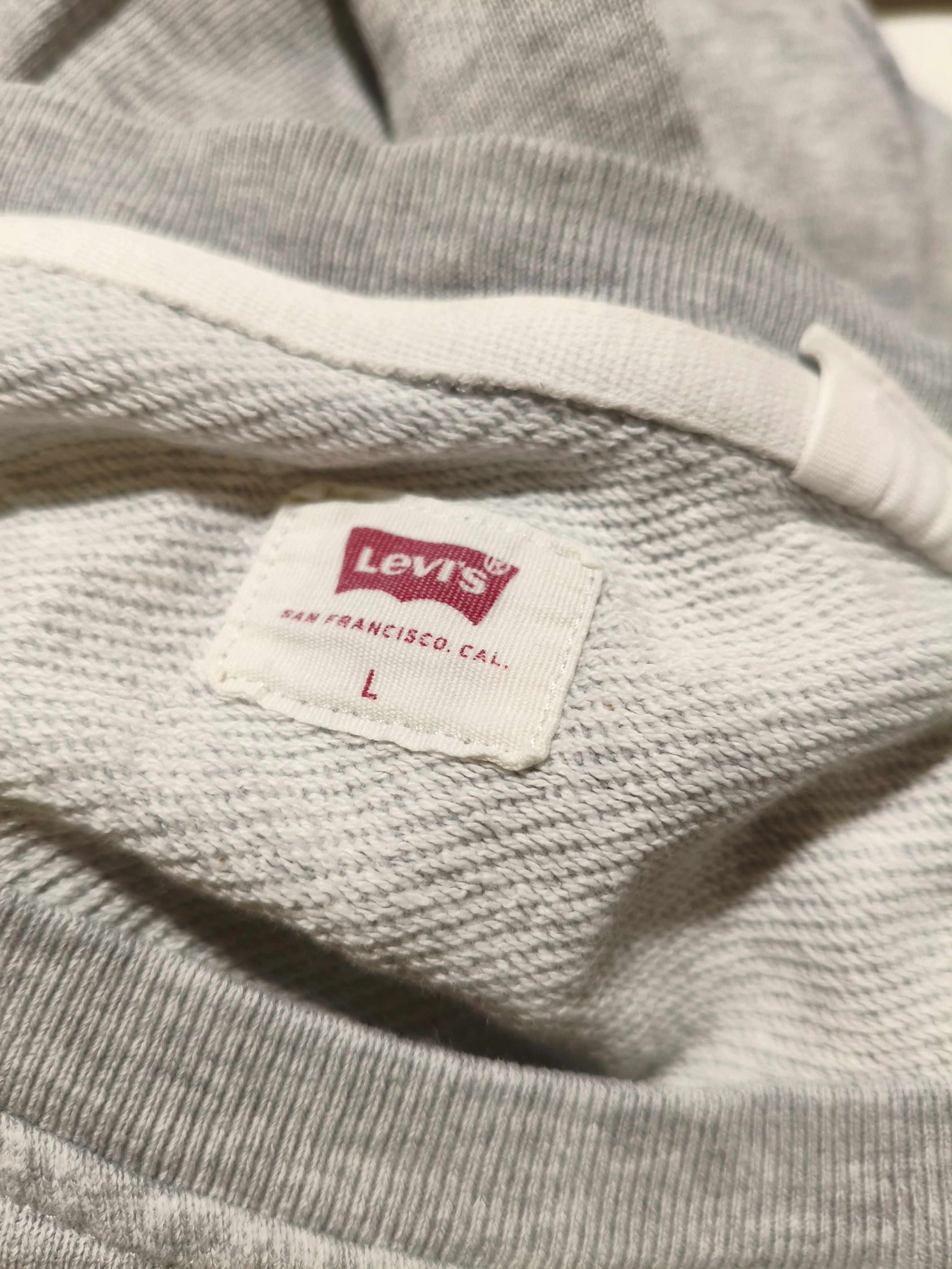 Levi’s Men's Hoodie L Grey 100% Cotton Pullover - Image 6