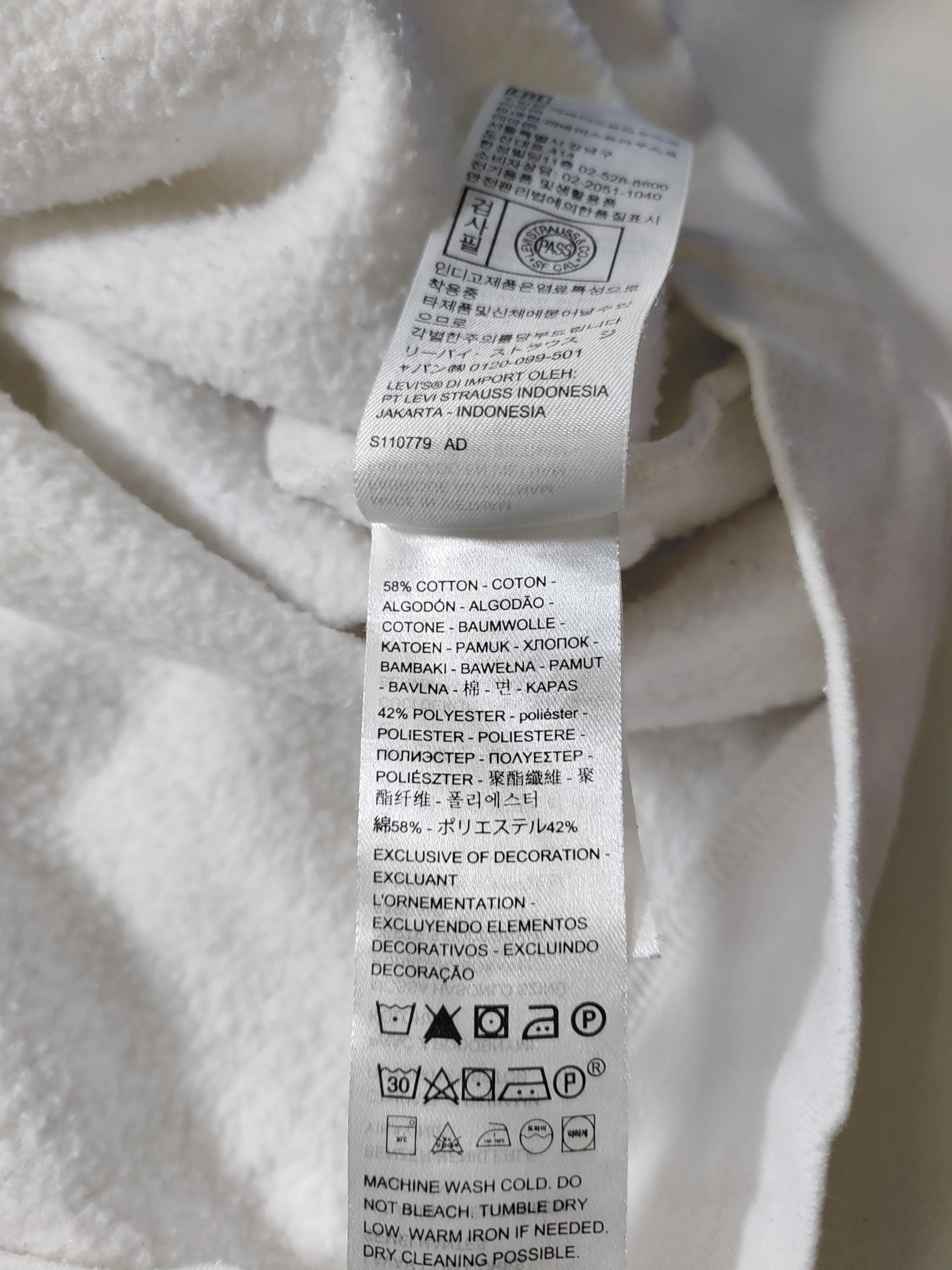 Levi’s Men's Hoodie S White Cotton with Polyester Pullover - Image 6