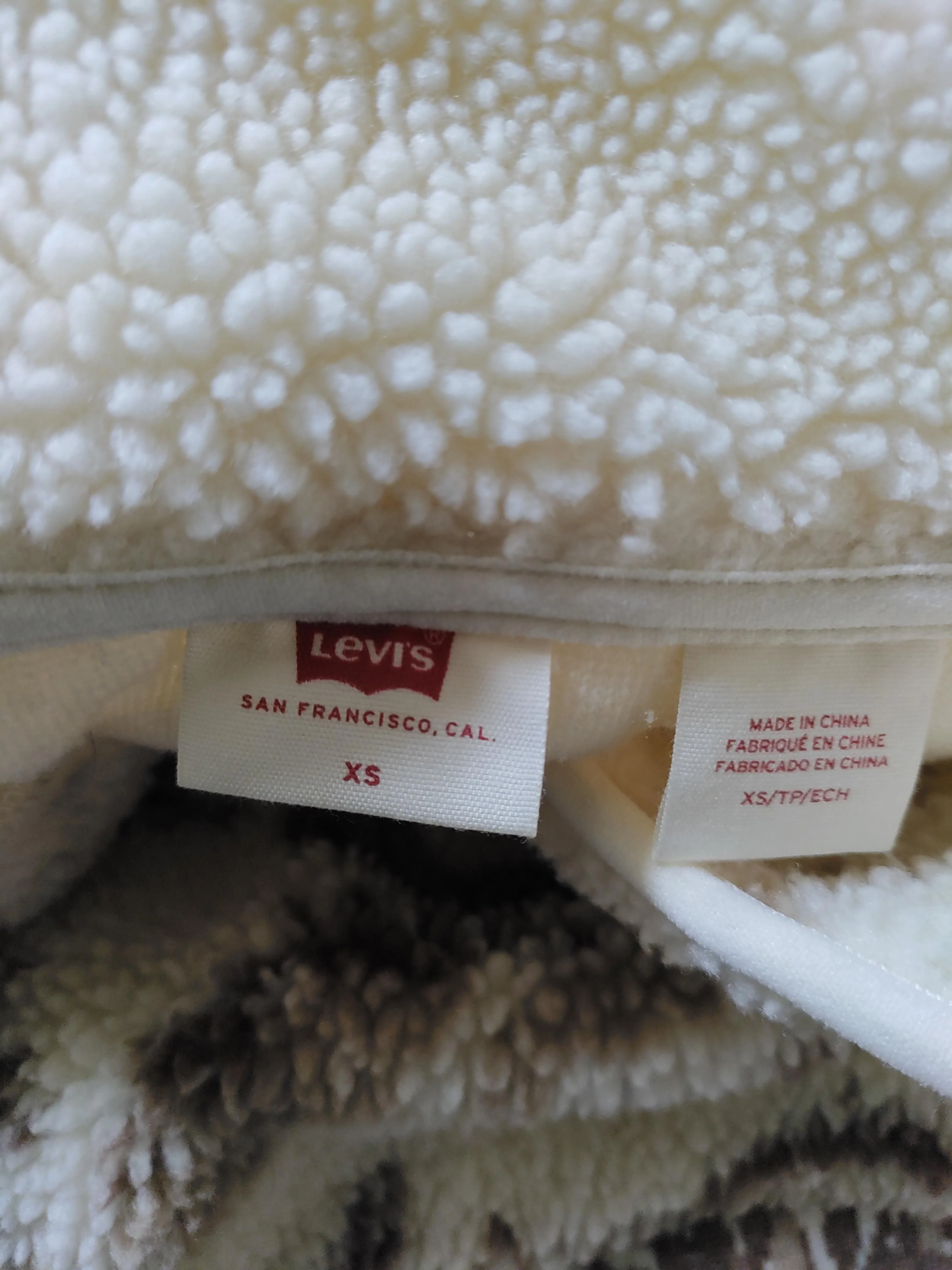 Levi’s Men's Jumper XS Cream 100% Polyester Mock Neck Pullover - Image 5