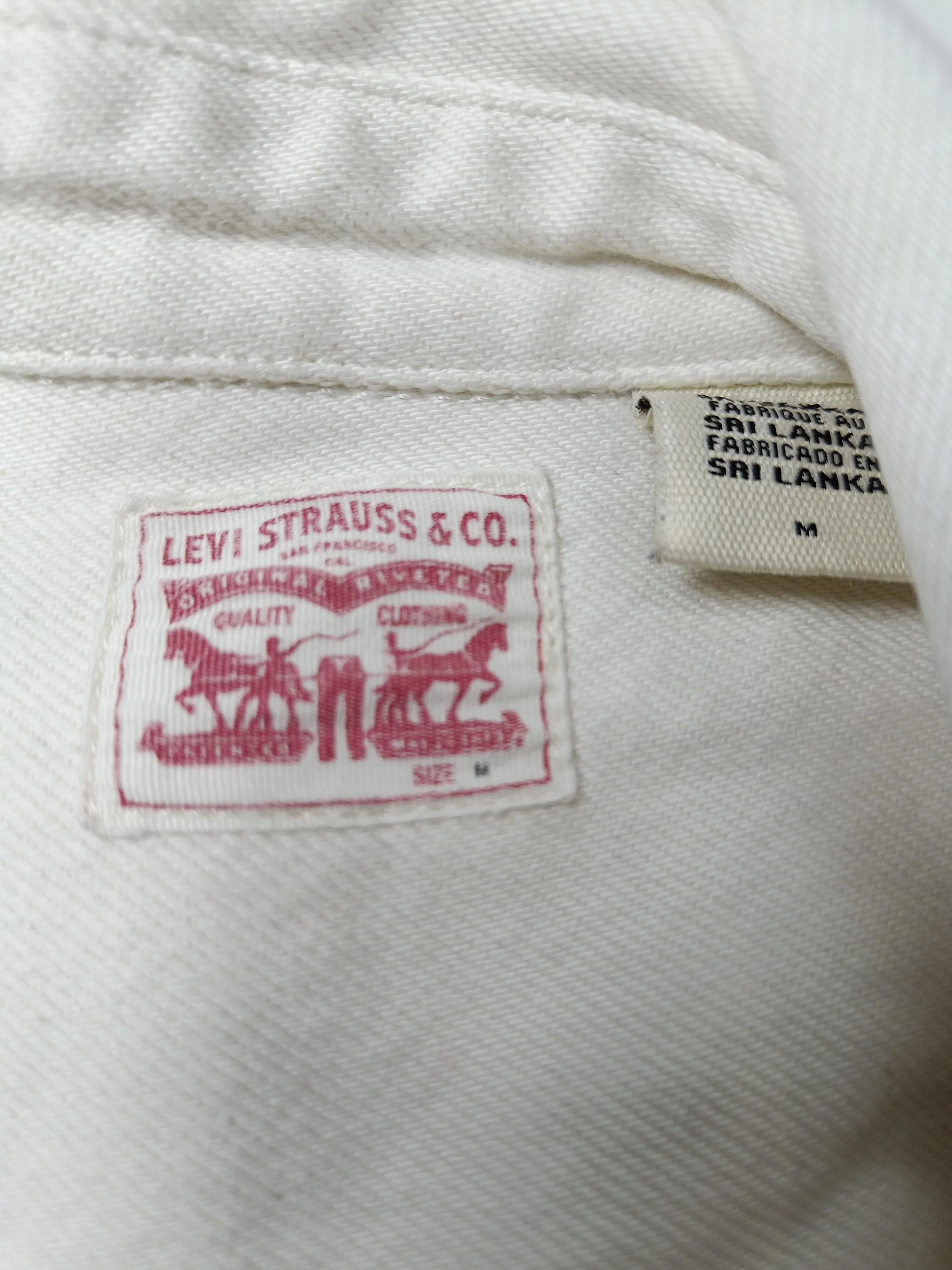 Levi’s Men's Shirt M Cream 100% Cotton Basic - Image 6