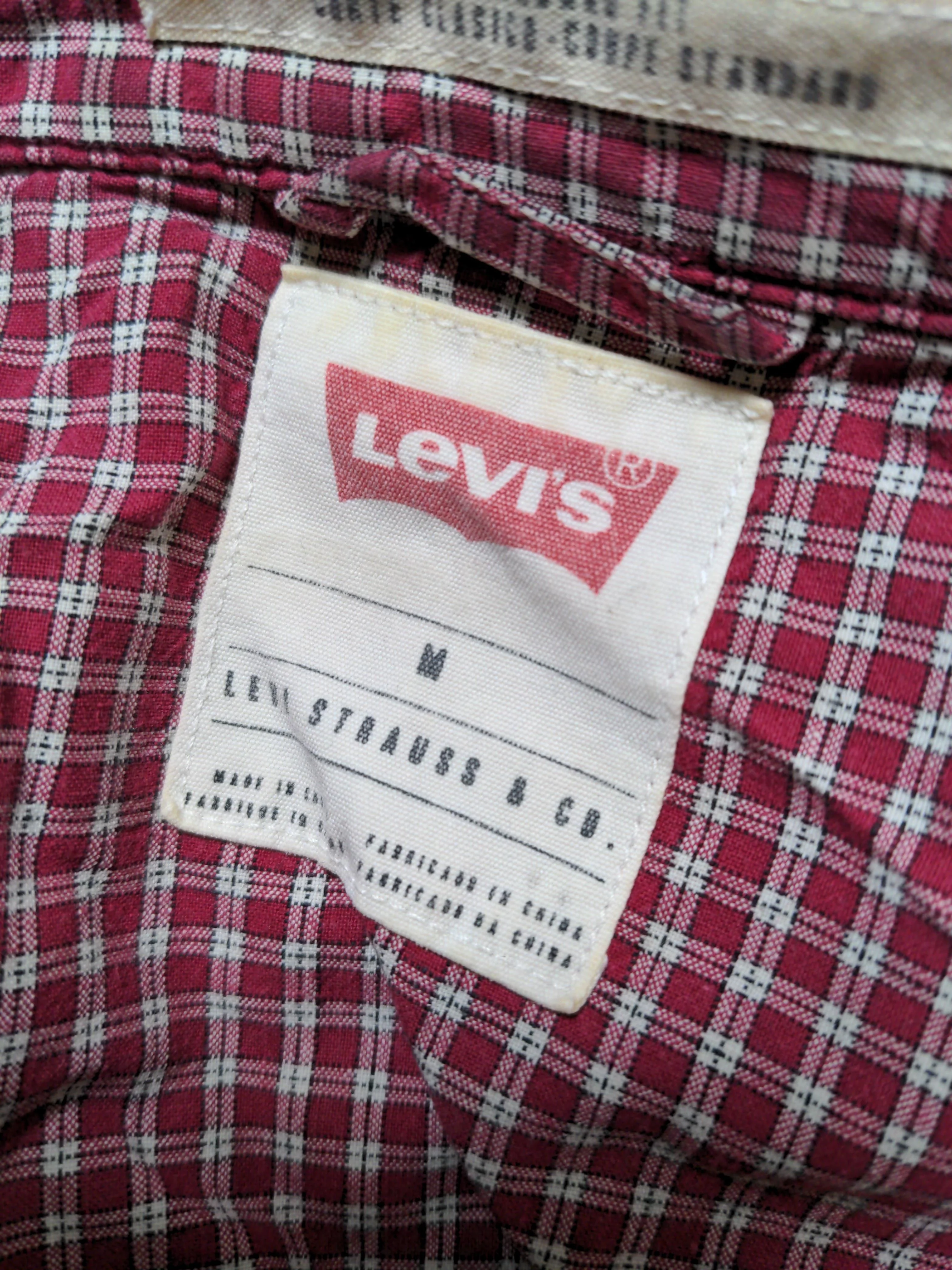 Levi’s Men's Shirt M Red Checkered 100% Cotton Basic - Image 5