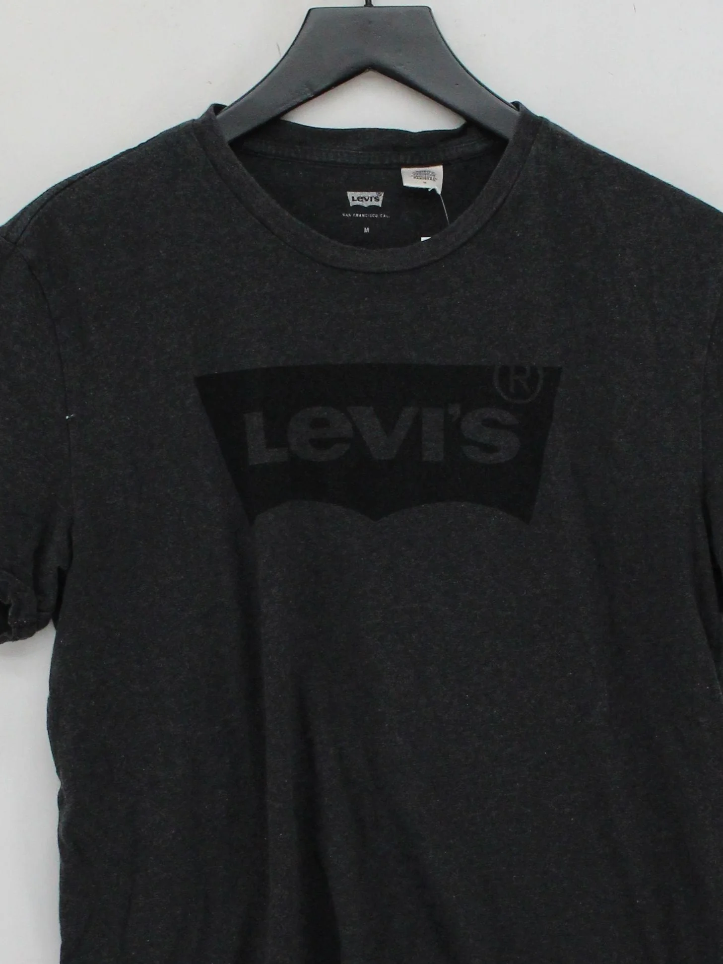 Levi’s Men's T-Shirt M Grey Graphic 100% Cotton Basic - Image 3