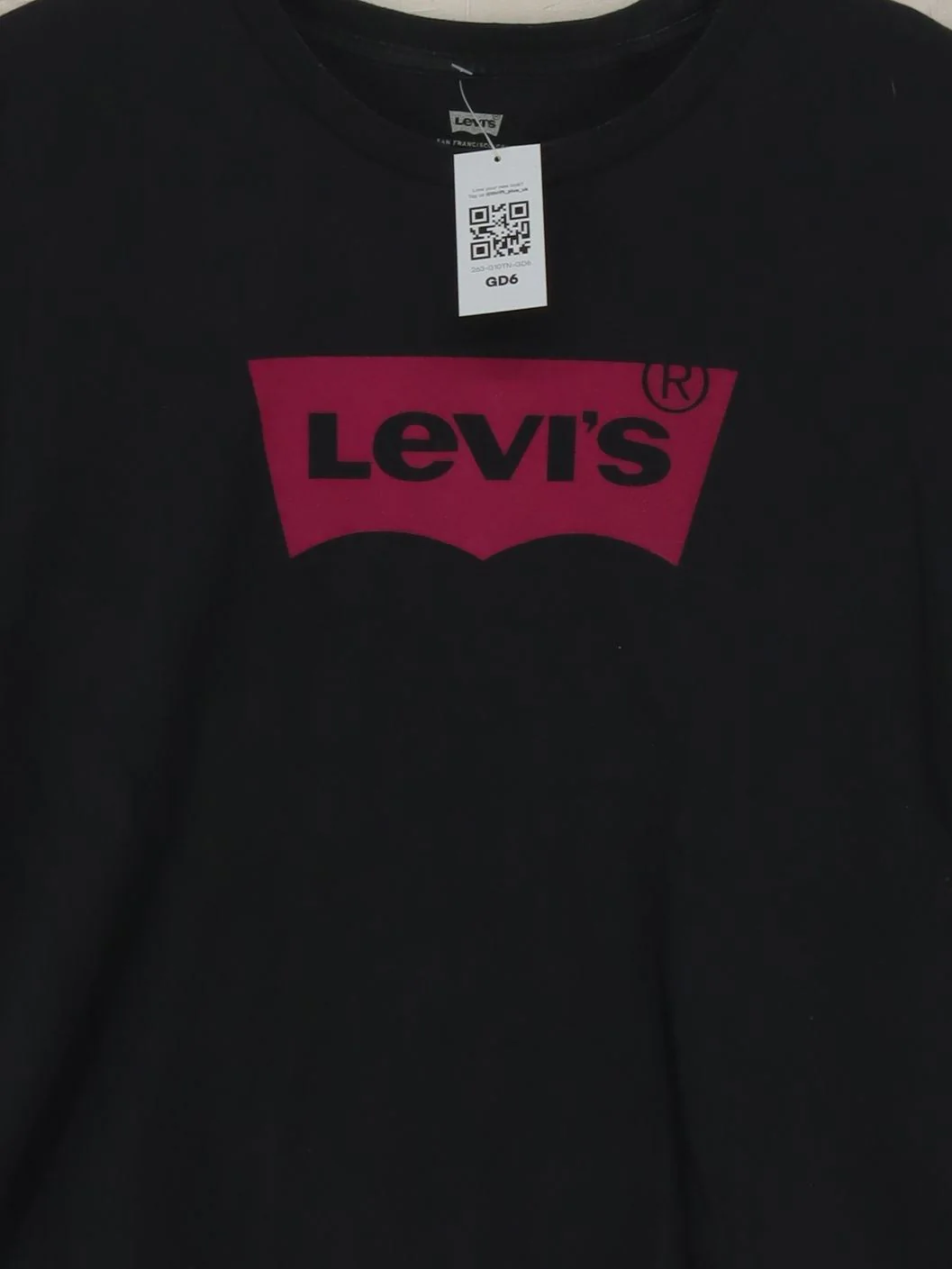 Levi’s Men's T-Shirt XL Black Graphic 100% Cotton Basic - Image 3