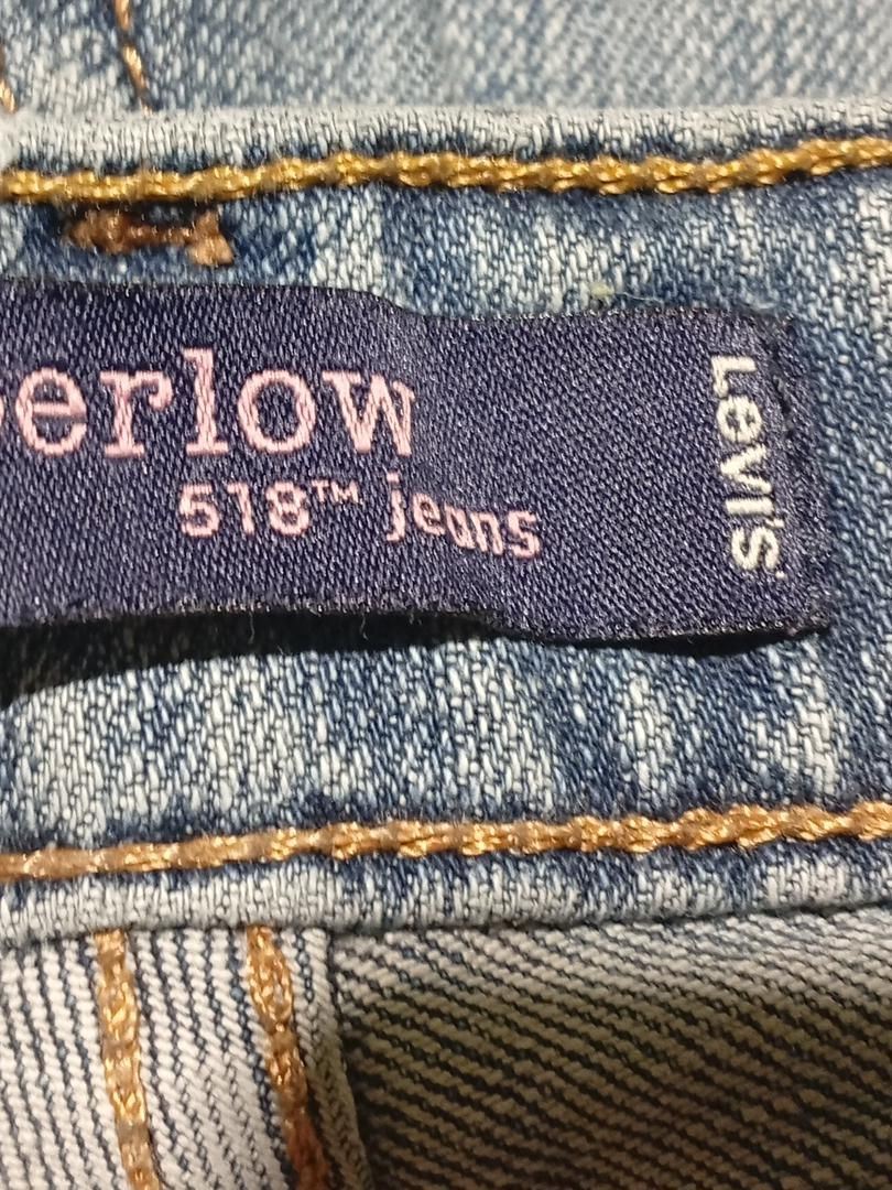 Levi’s Women's Jeans M Blue Cotton with Spandex Flared - Image 5