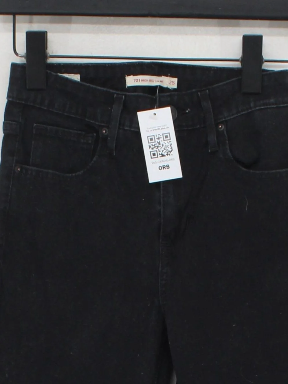 Levi’s Women's Jeans W 25 in Black Cotton with Polyester, Elastane Skinny - Image 3