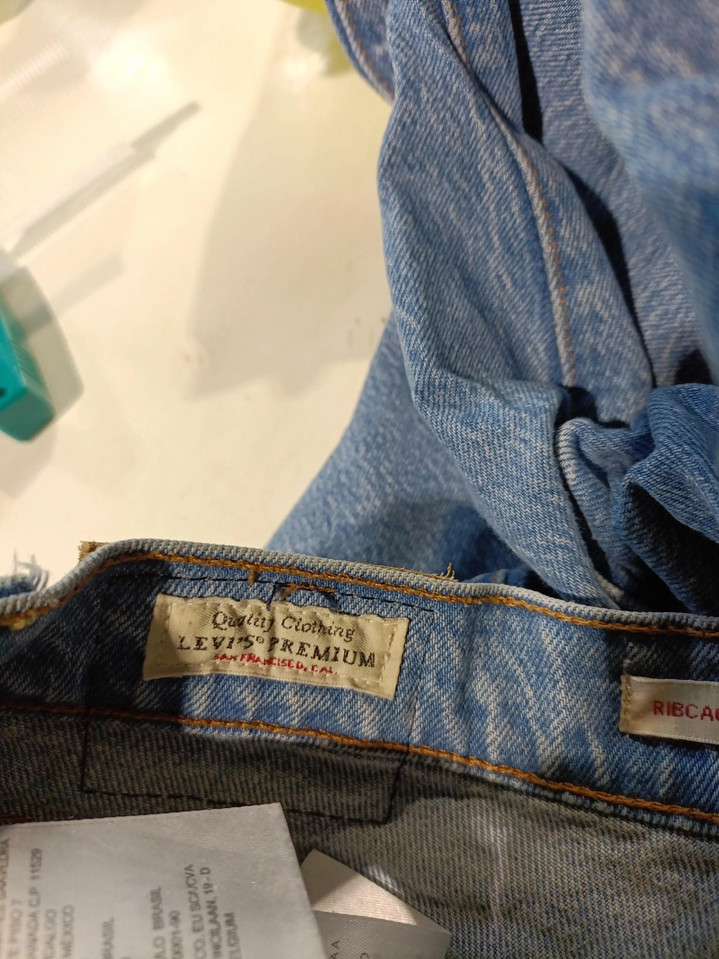 Levi’s Women's Jeans W 25 in Blue Cotton with Elastane Straight - Image 6