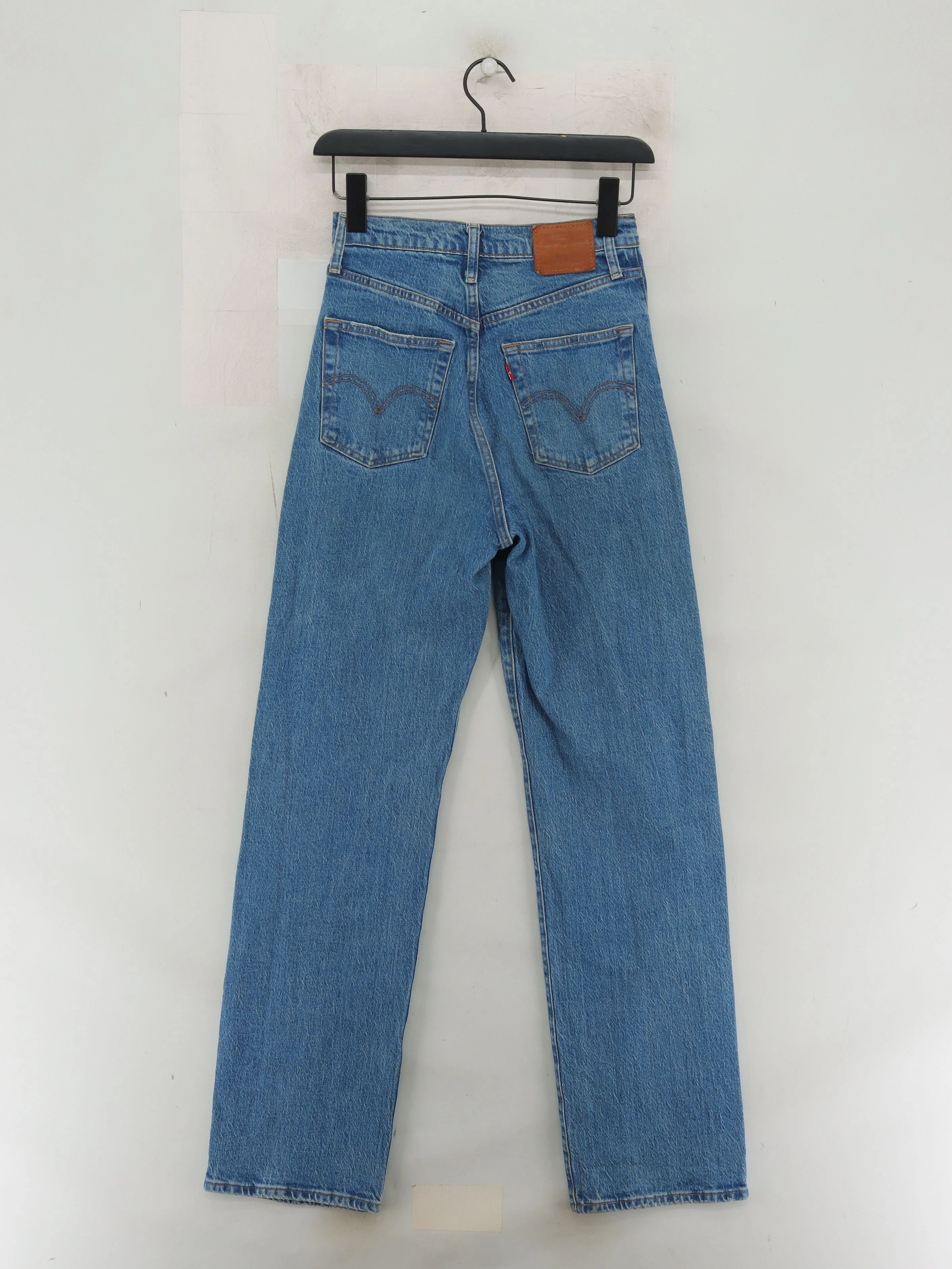 Levi’s Women's Jeans W 26 in Blue Cotton with Elastane Straight - Image 2