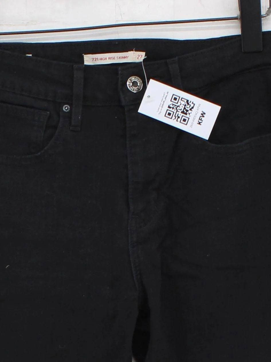 Levi’s Women's Jeans W 27 in Black Cotton - Image 3