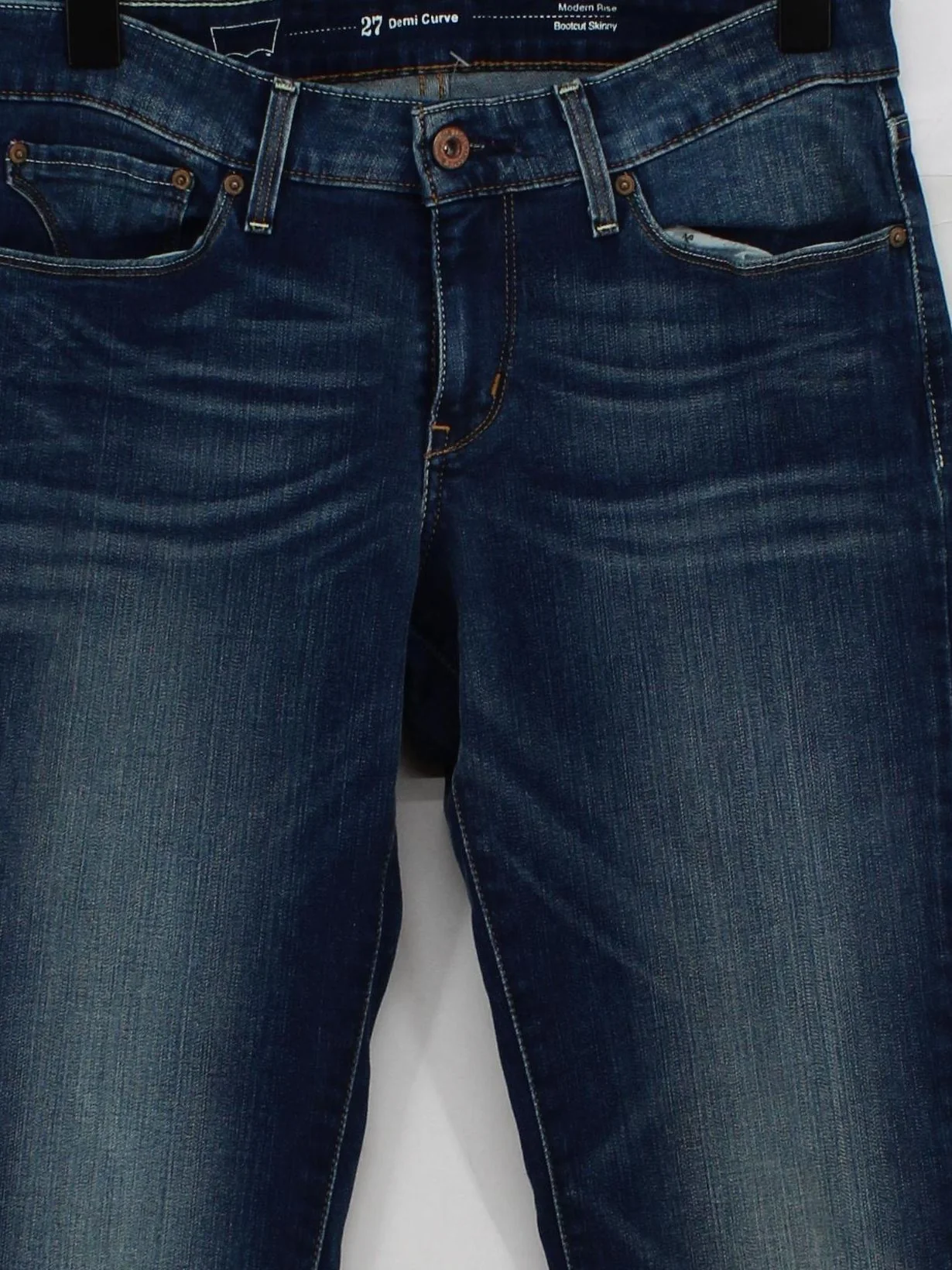 Levi’s Women's Jeans W 27 in Blue Cotton with Polyester, Elastane Flared - Image 3